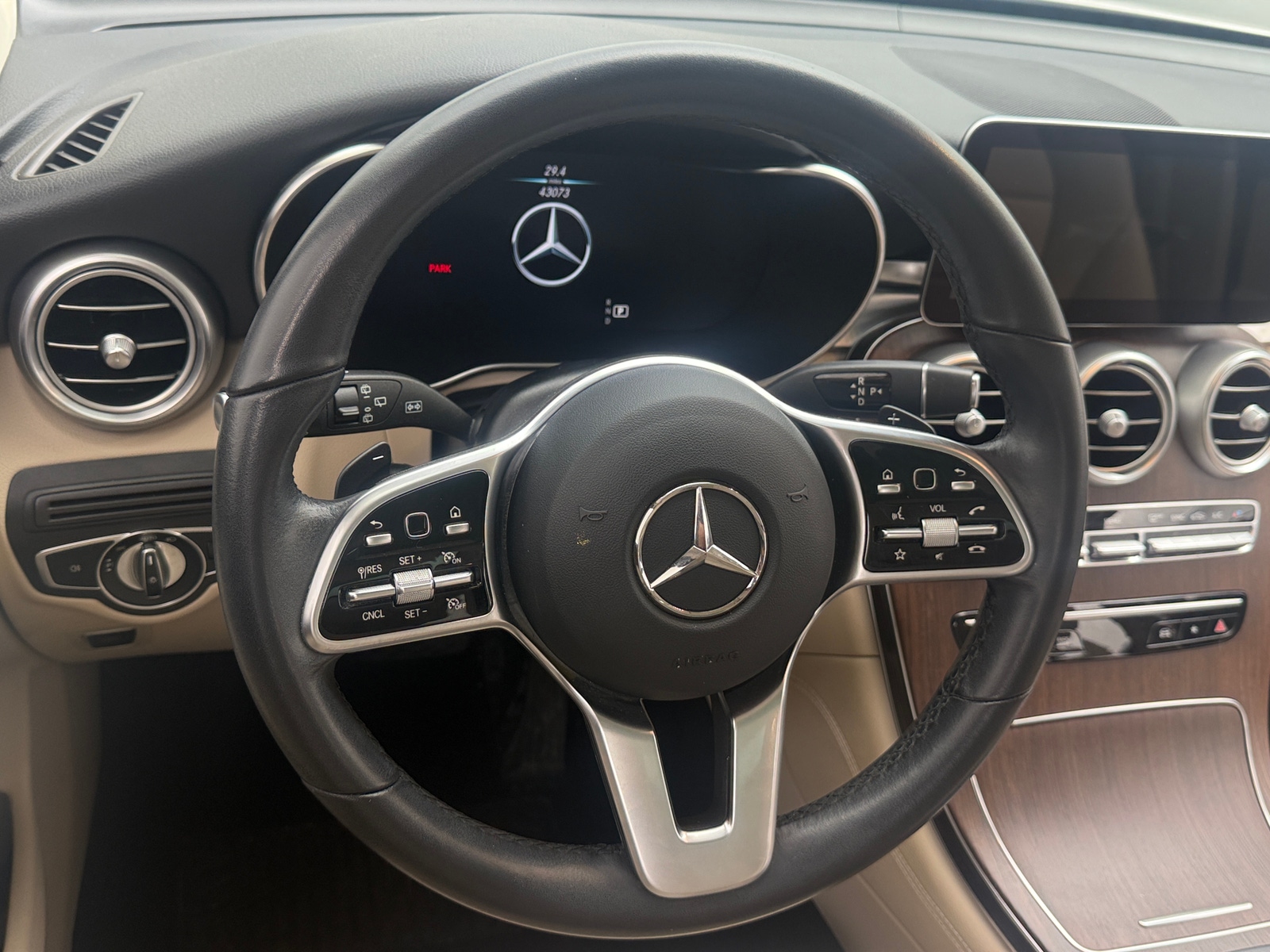 Thumbnail: 2021 Mercedes-Benz GLC - 4