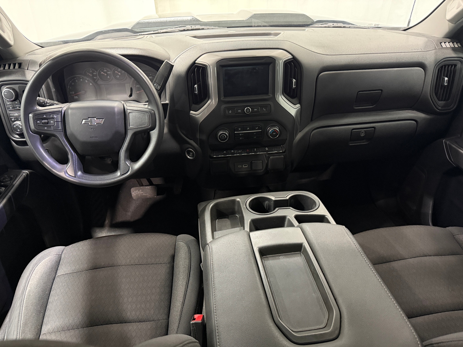 Thumbnail: 2024 Chevrolet Silverado 1500 - 3