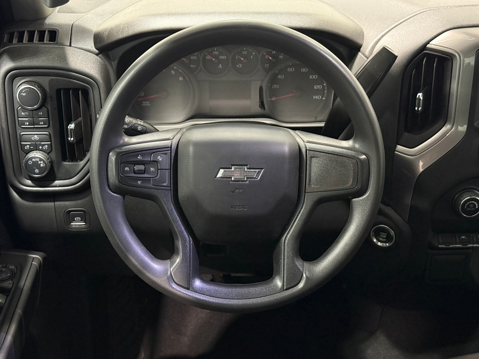 Thumbnail: 2024 Chevrolet Silverado 1500 - 5
