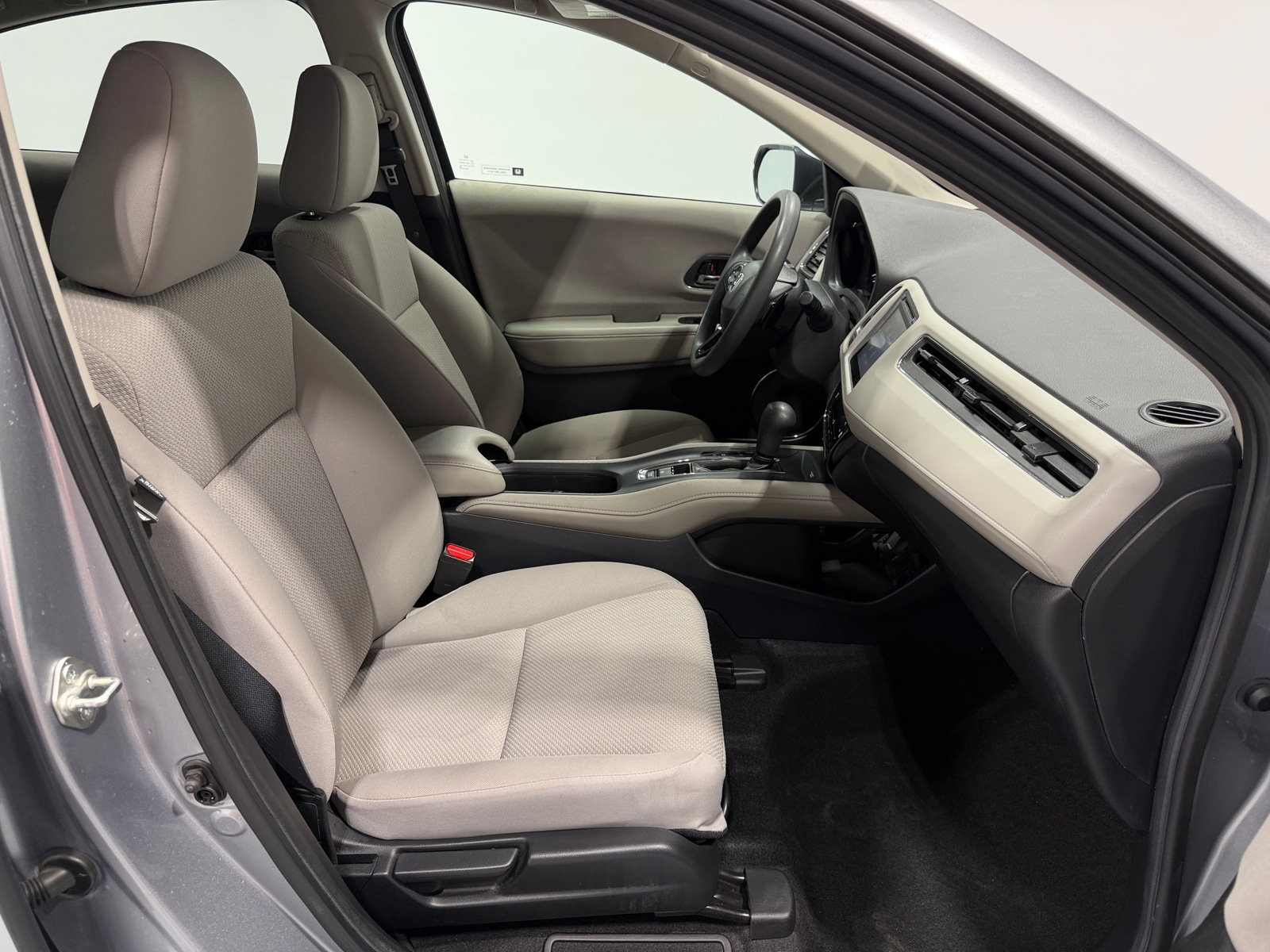 Thumbnail: 2018 Honda HR-V - 2