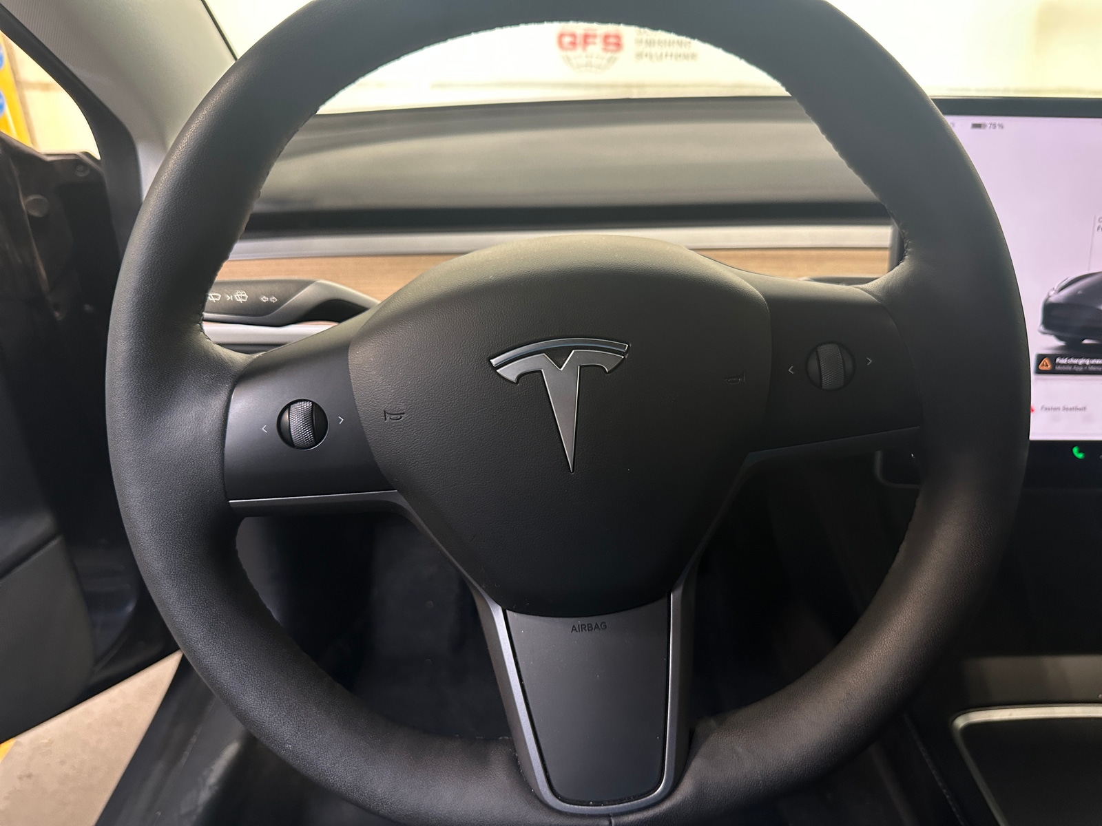 Thumbnail: 2022 Tesla Model 3 - 4