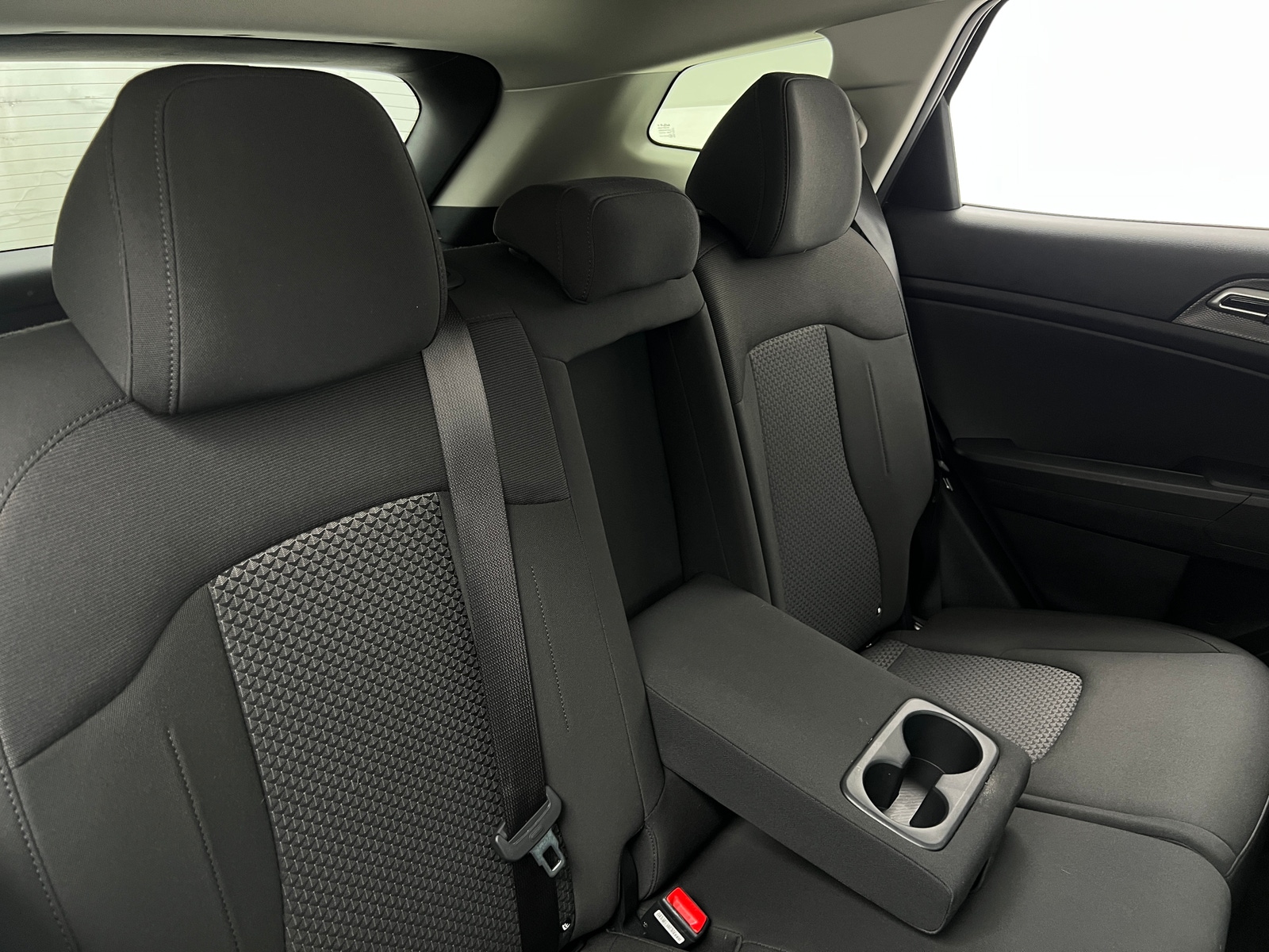 Thumbnail: 2025 Kia Sportage - 6