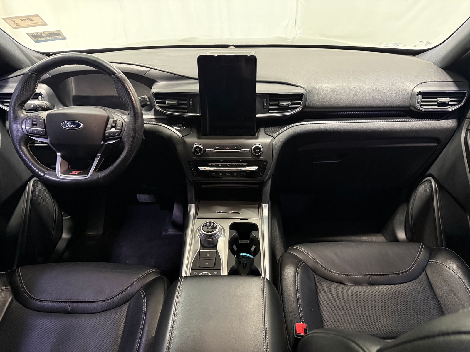 Thumbnail: 2020 Ford Explorer - 2