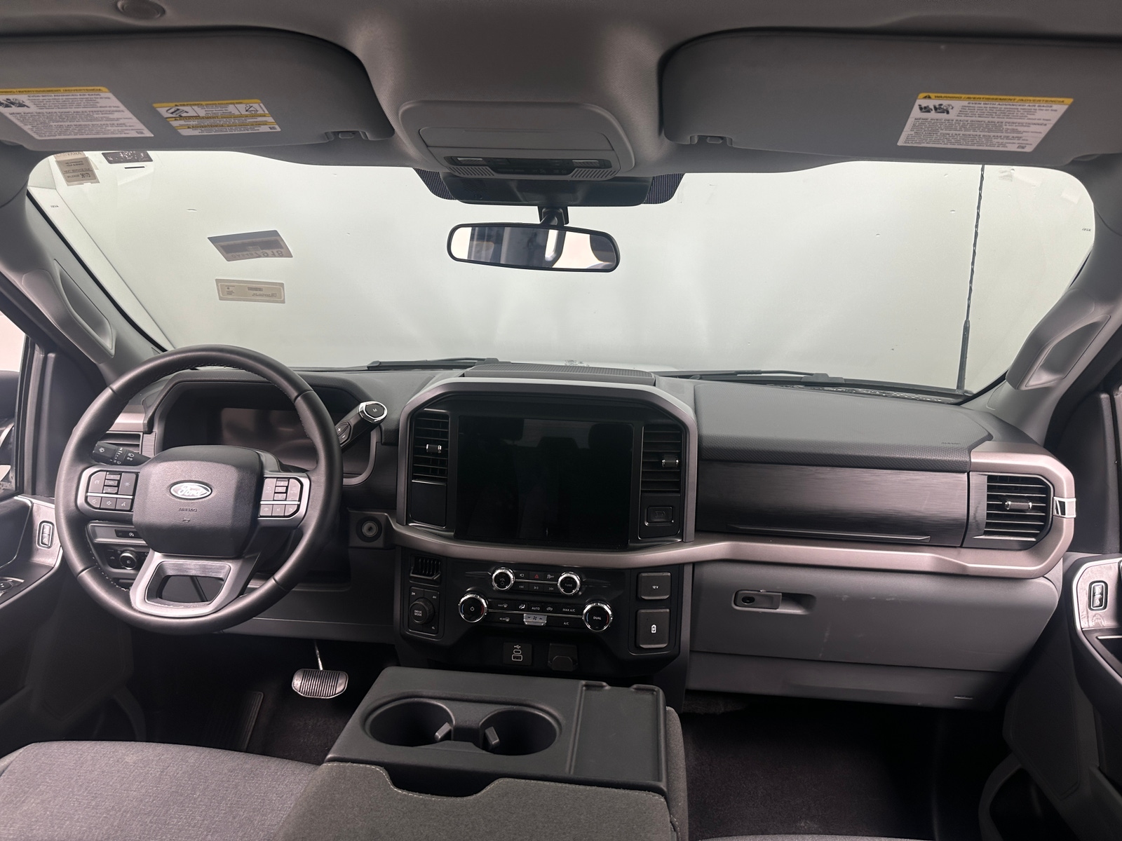 Thumbnail: 2025 Ford Econoline - 3