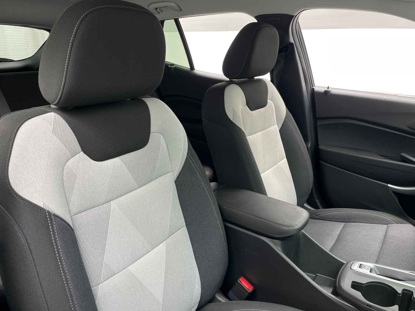 Thumbnail: 2024 Chevrolet Trax - 2