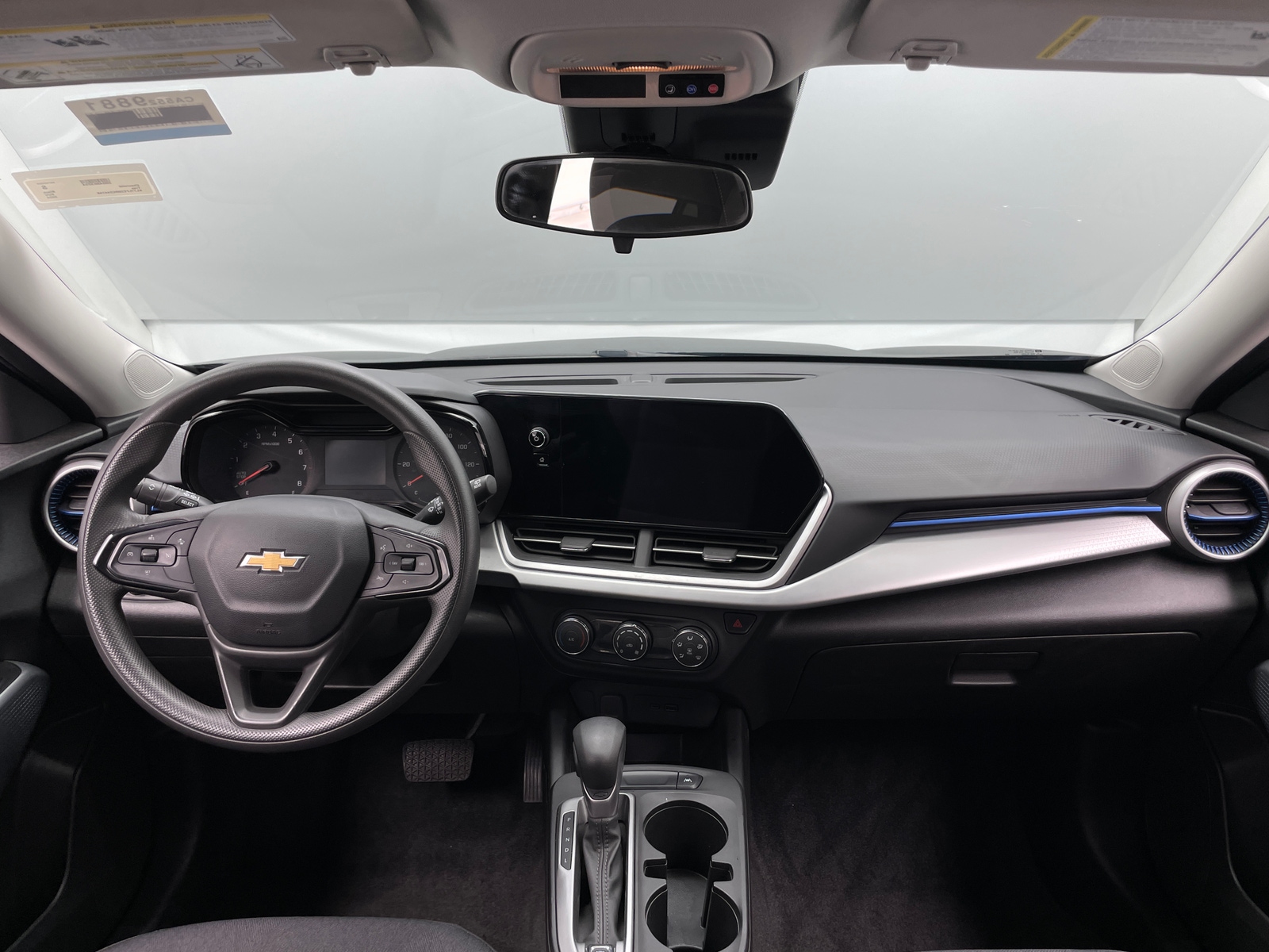 Thumbnail: 2024 Chevrolet Trax - 3