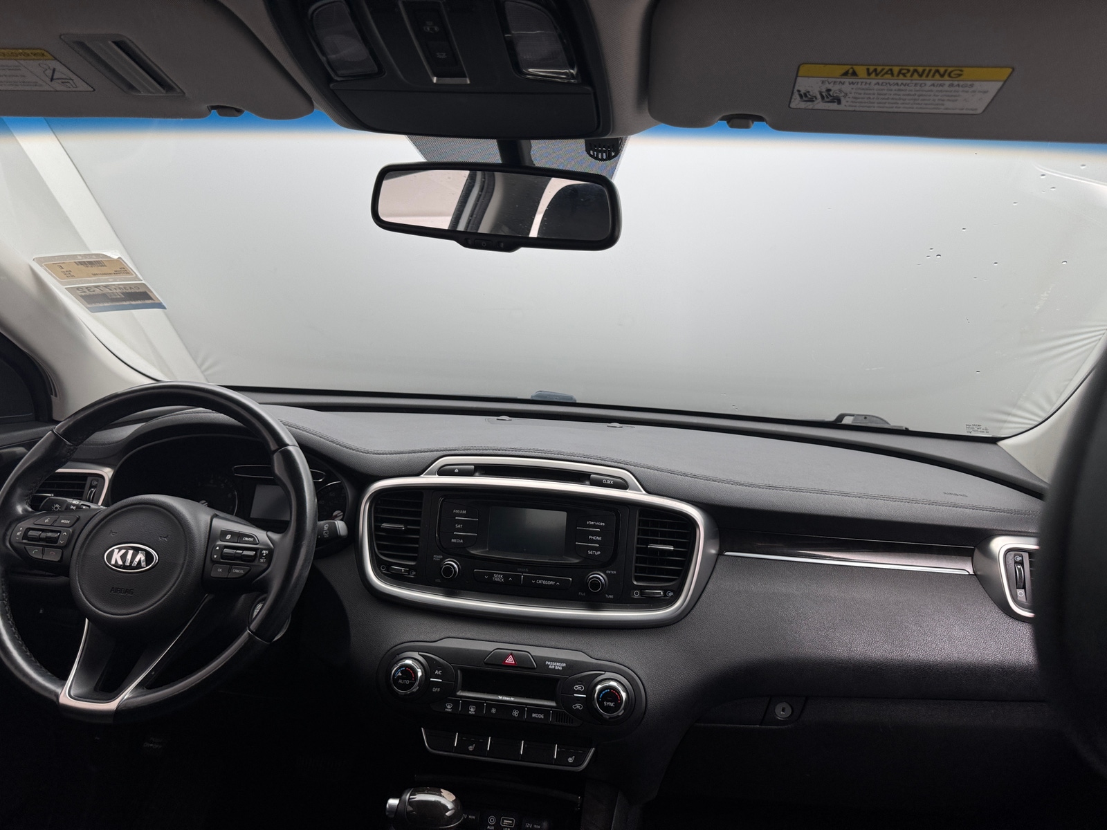 Thumbnail: 2016 Kia Sorento - 2