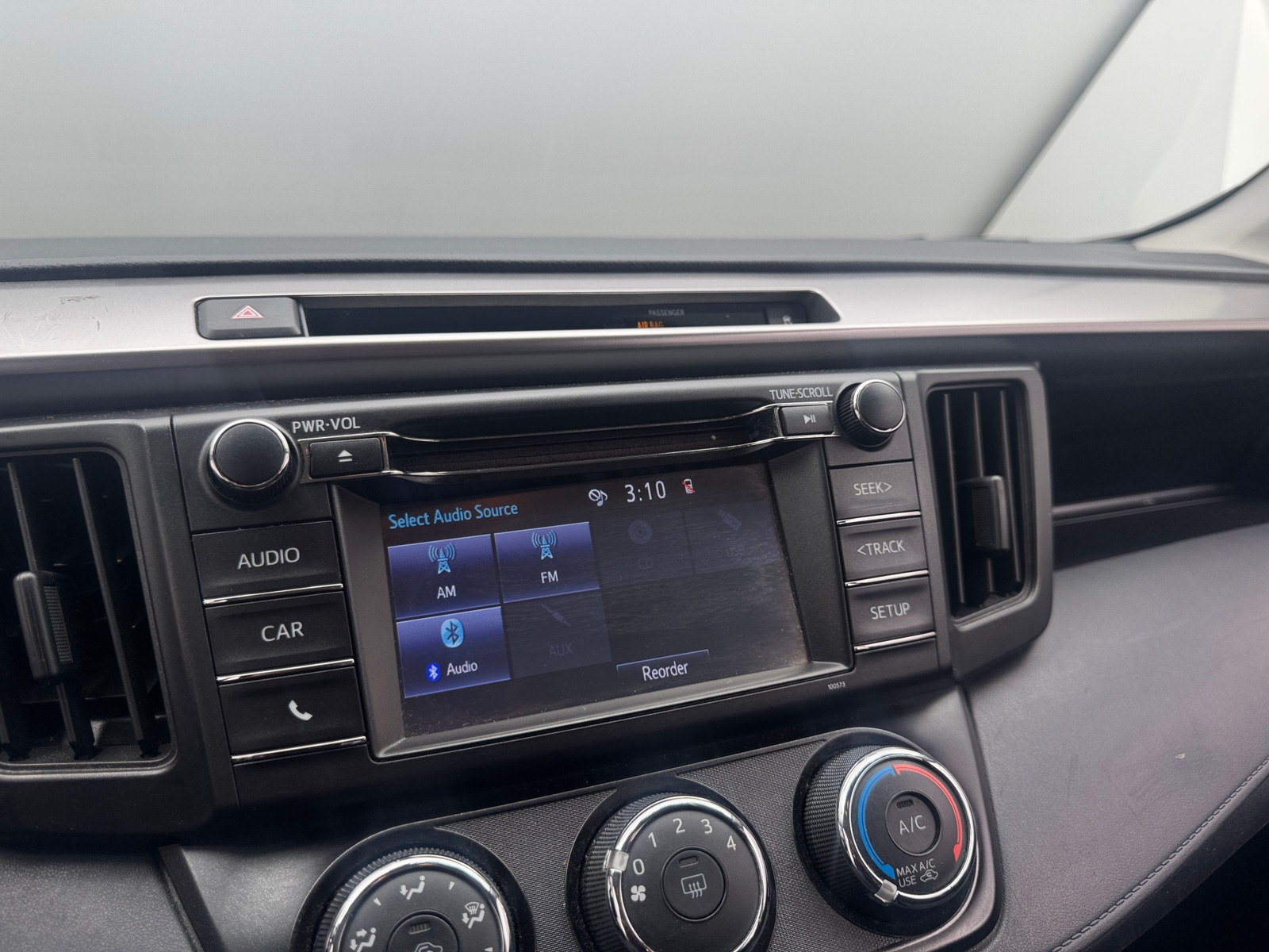 Thumbnail: 2016 Toyota RAV4 - 4