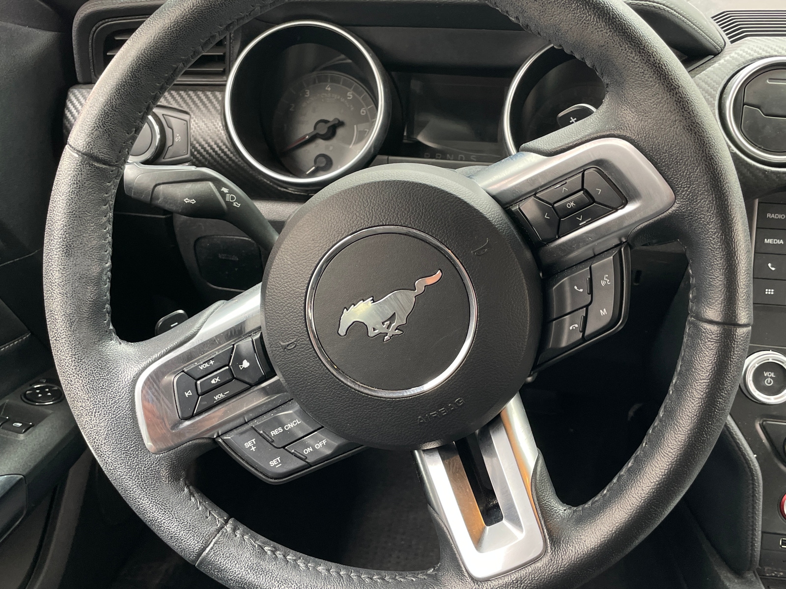 Thumbnail: 2019 Ford Mustang - 5