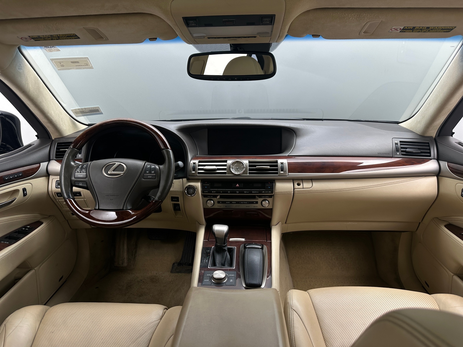 Thumbnail: 2014 Lexus LS - 2