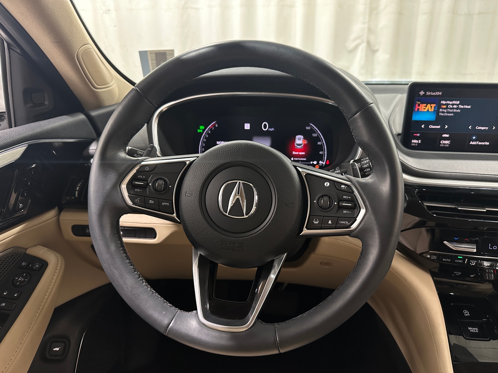 Thumbnail: 2024 Acura MDX - 4