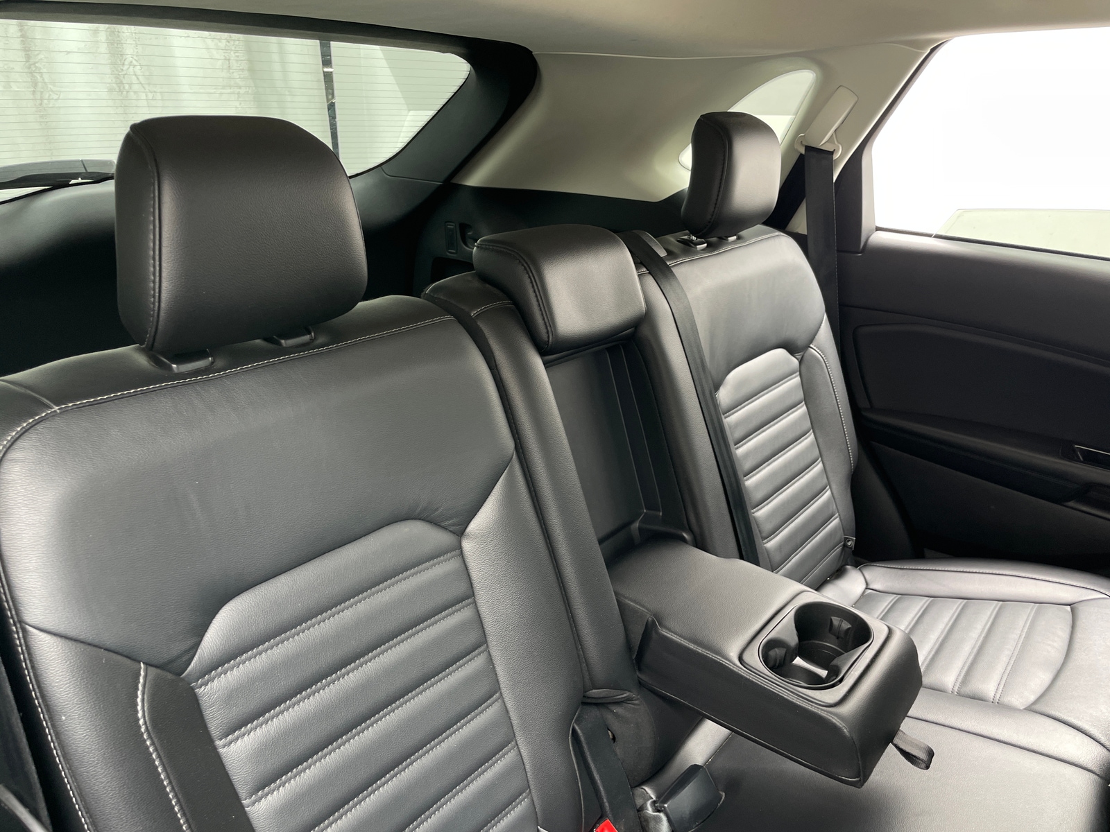 Thumbnail: 2017 Ford Edge - 5
