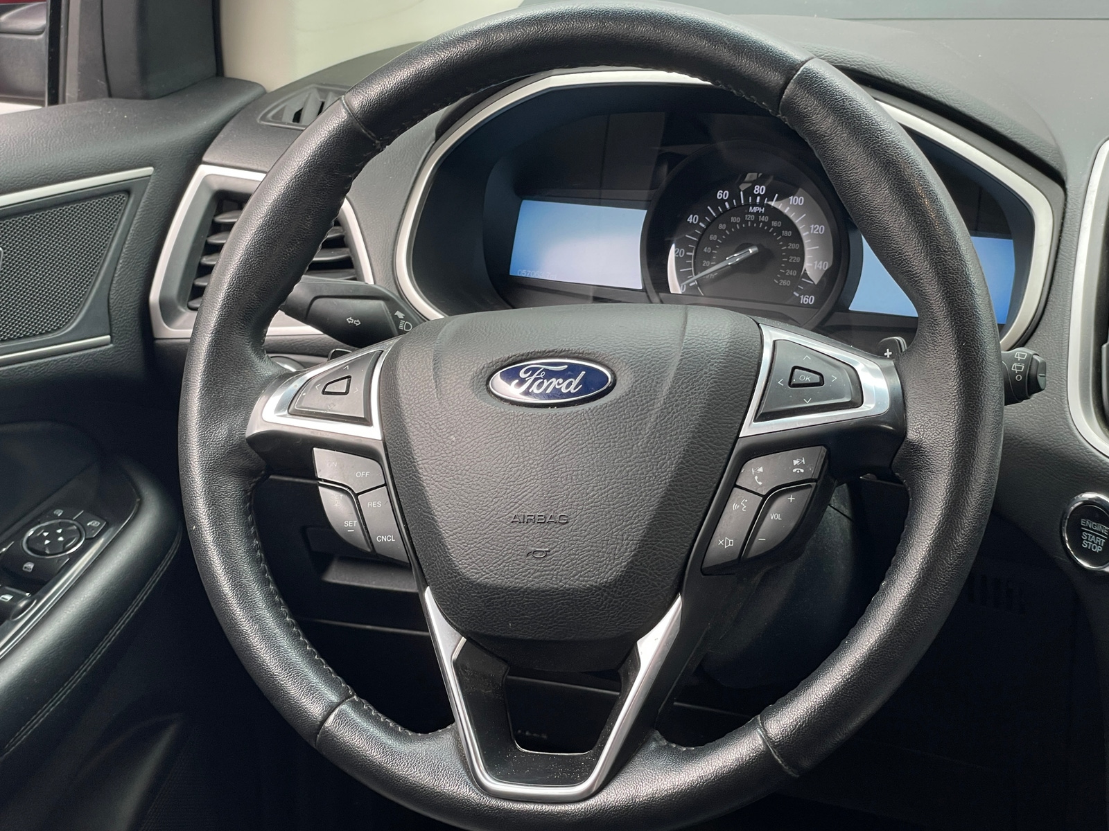 Thumbnail: 2017 Ford Edge - 4