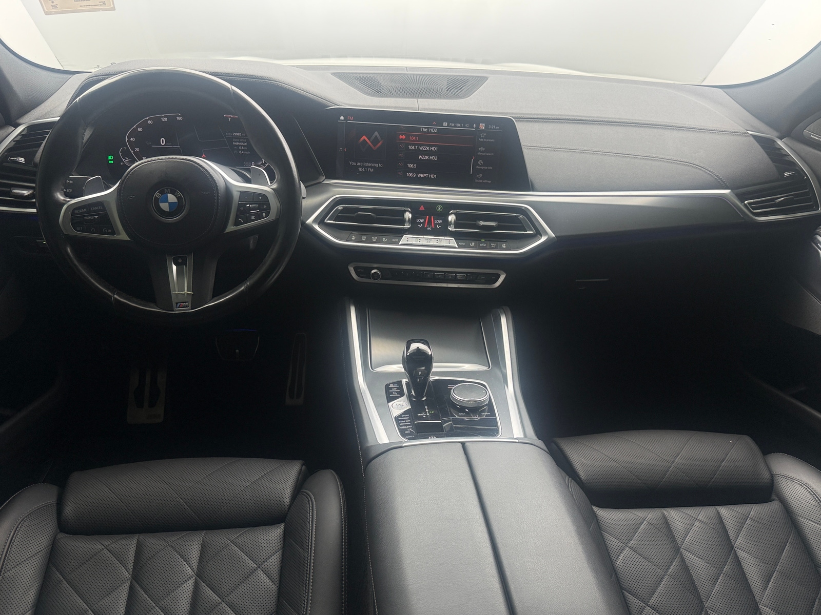 Thumbnail: 2023 BMW X6 - 2