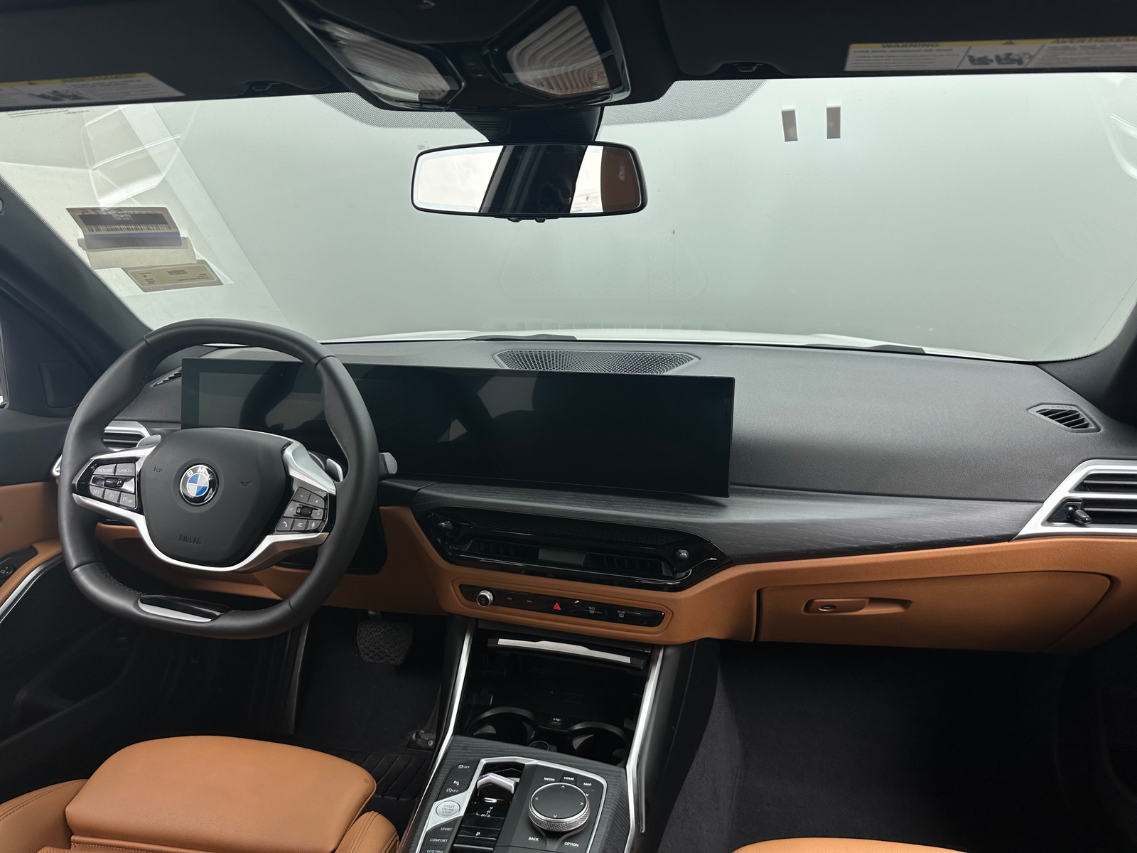 Thumbnail: 2025 BMW 3 Series - 2