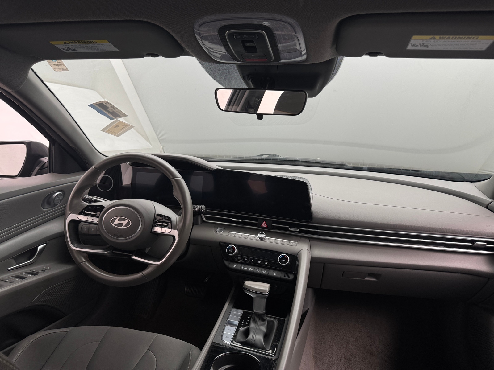 Thumbnail: 2025 Hyundai Elantra - 3