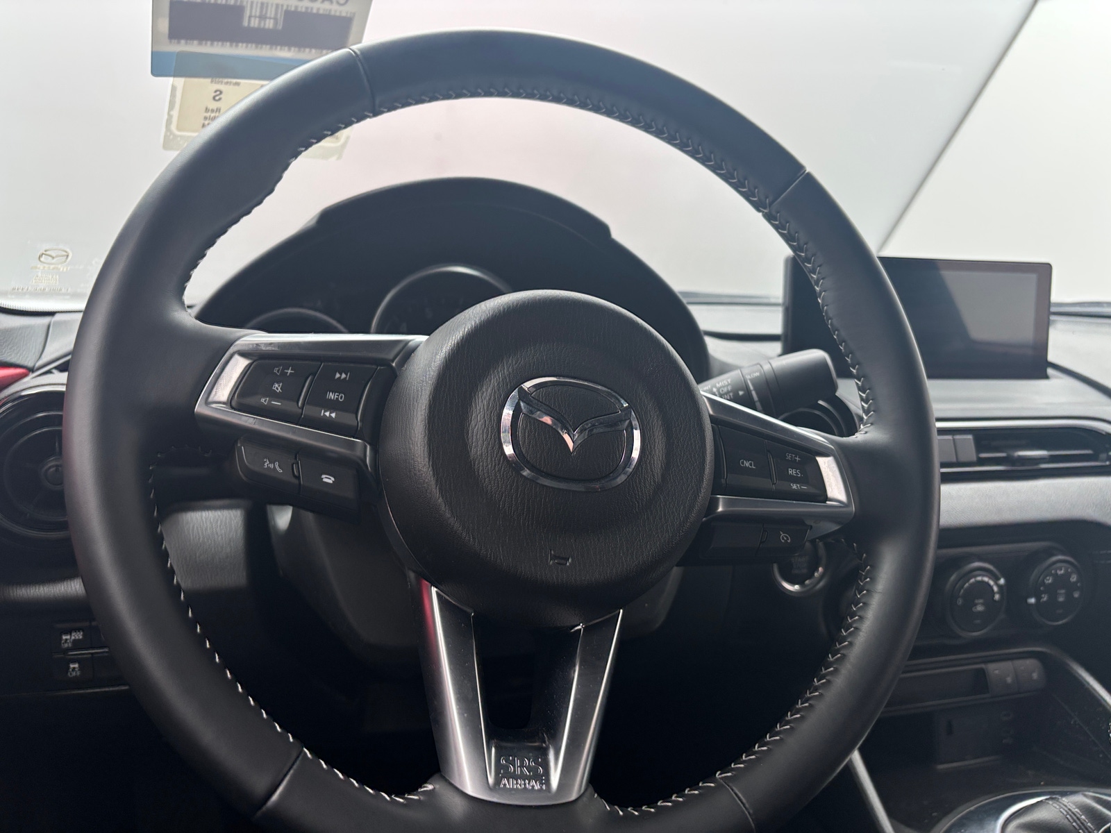 Thumbnail: 2024 Mazda MX-5 Miata - 3