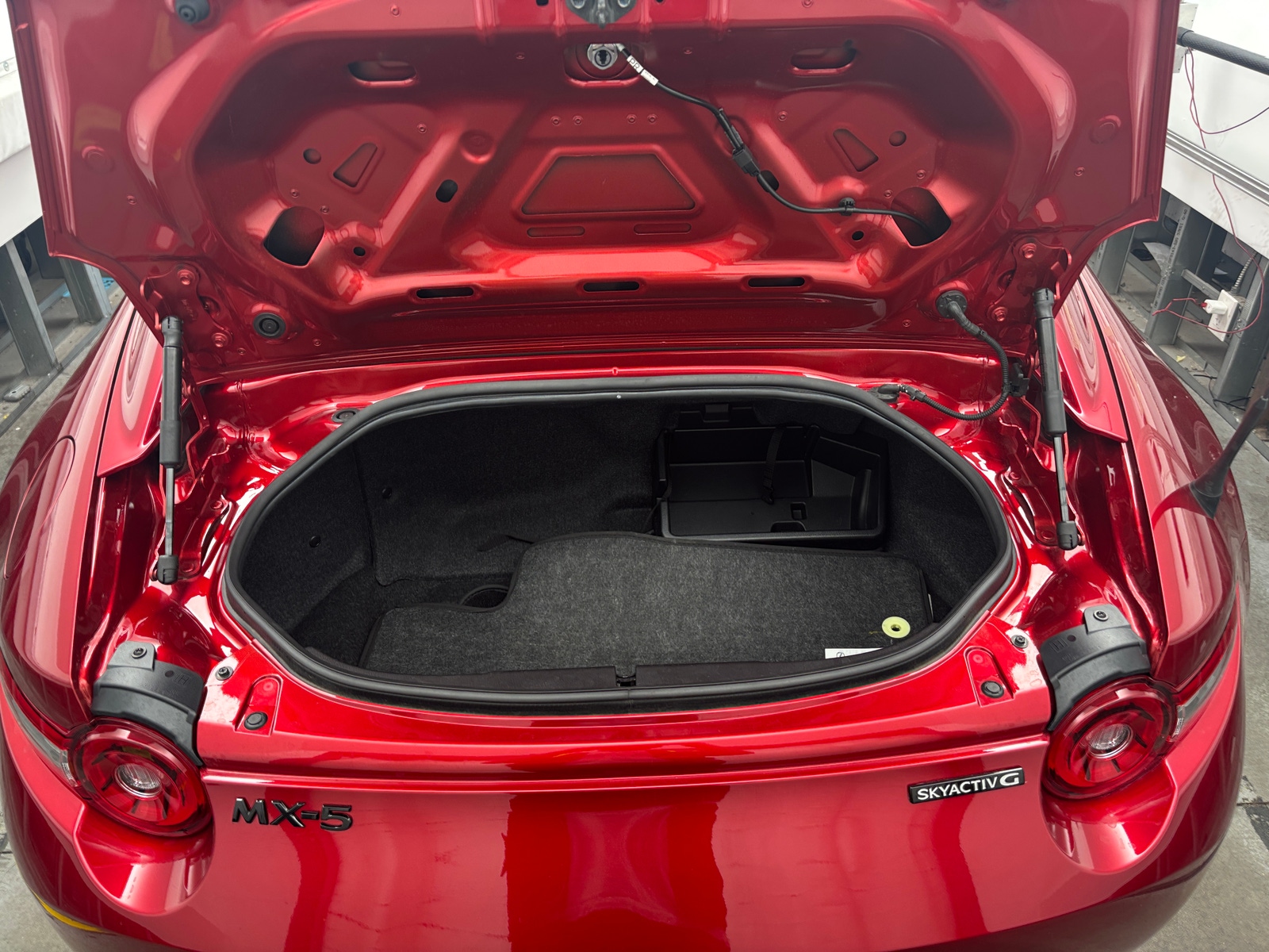 Thumbnail: 2024 Mazda MX-5 Miata - 4