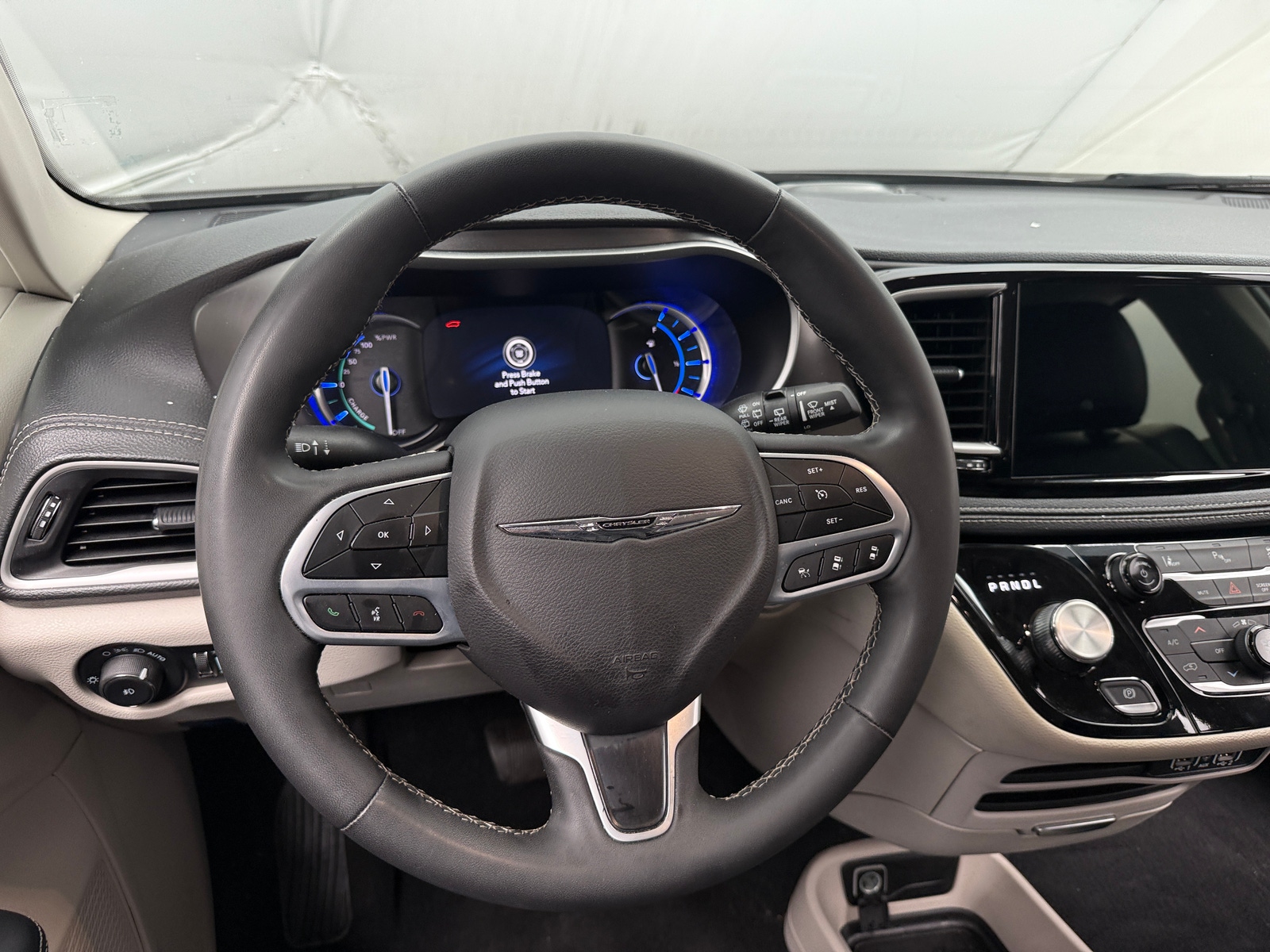 Thumbnail: 2024 Chrysler Pacifica - 4