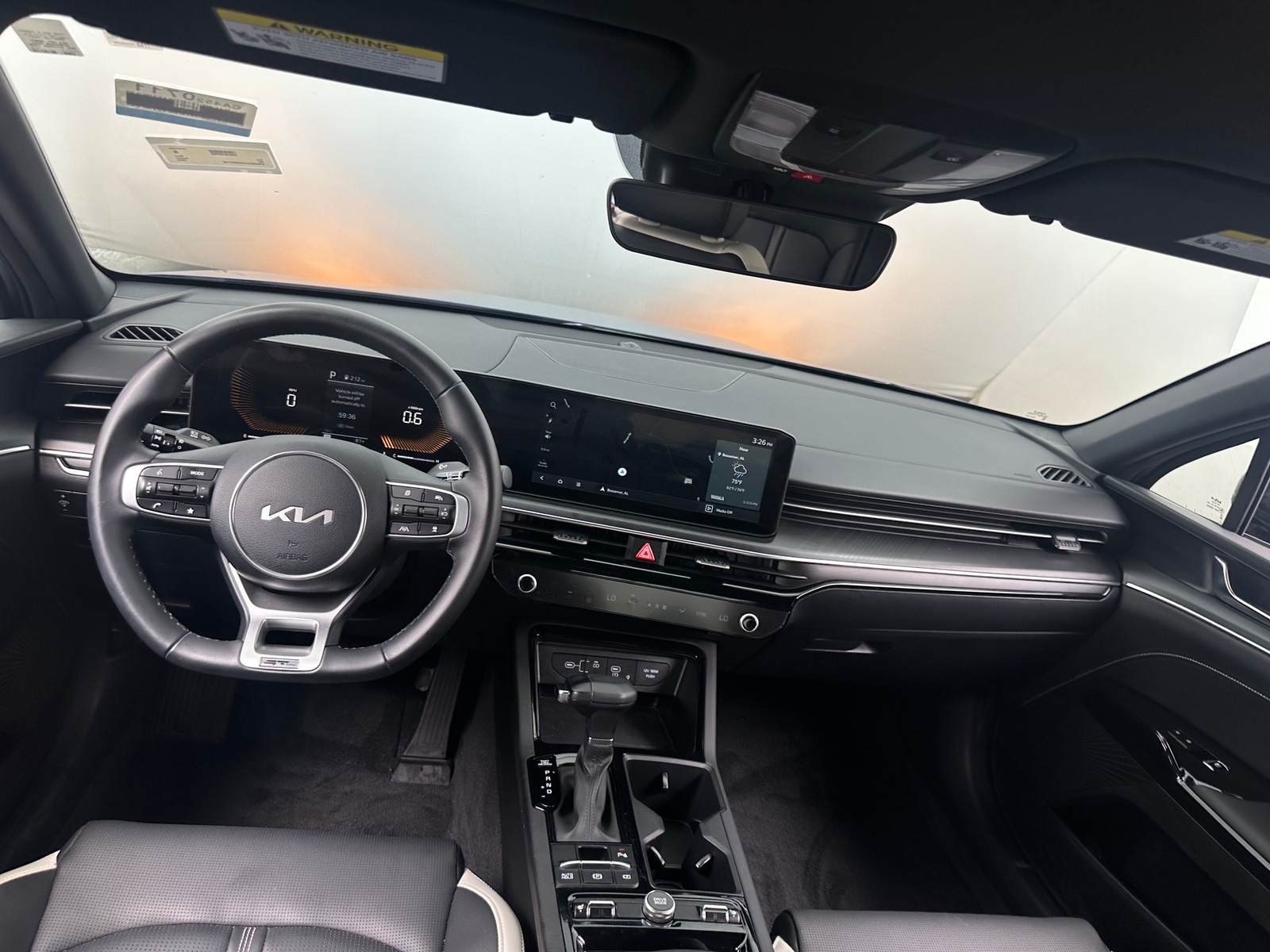 Thumbnail: 2025 Kia K5 - 3