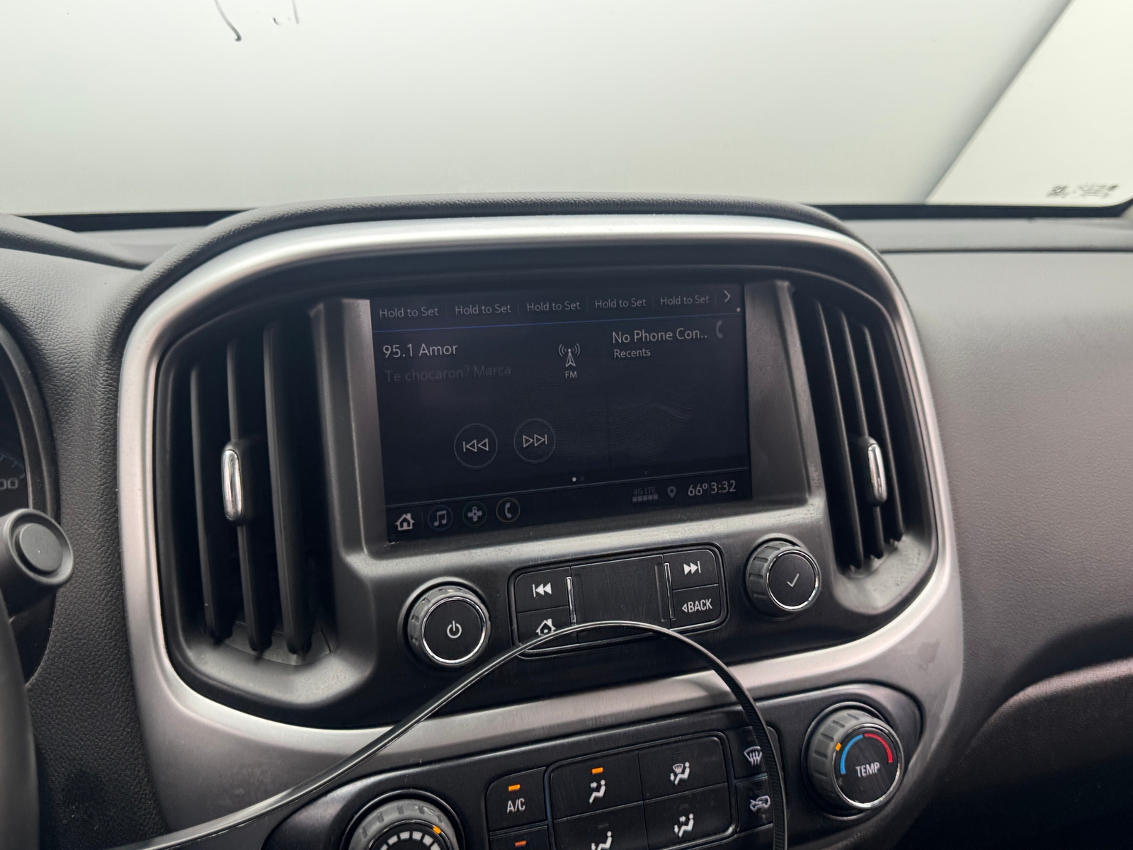 Thumbnail: 2022 Chevrolet Colorado - 4