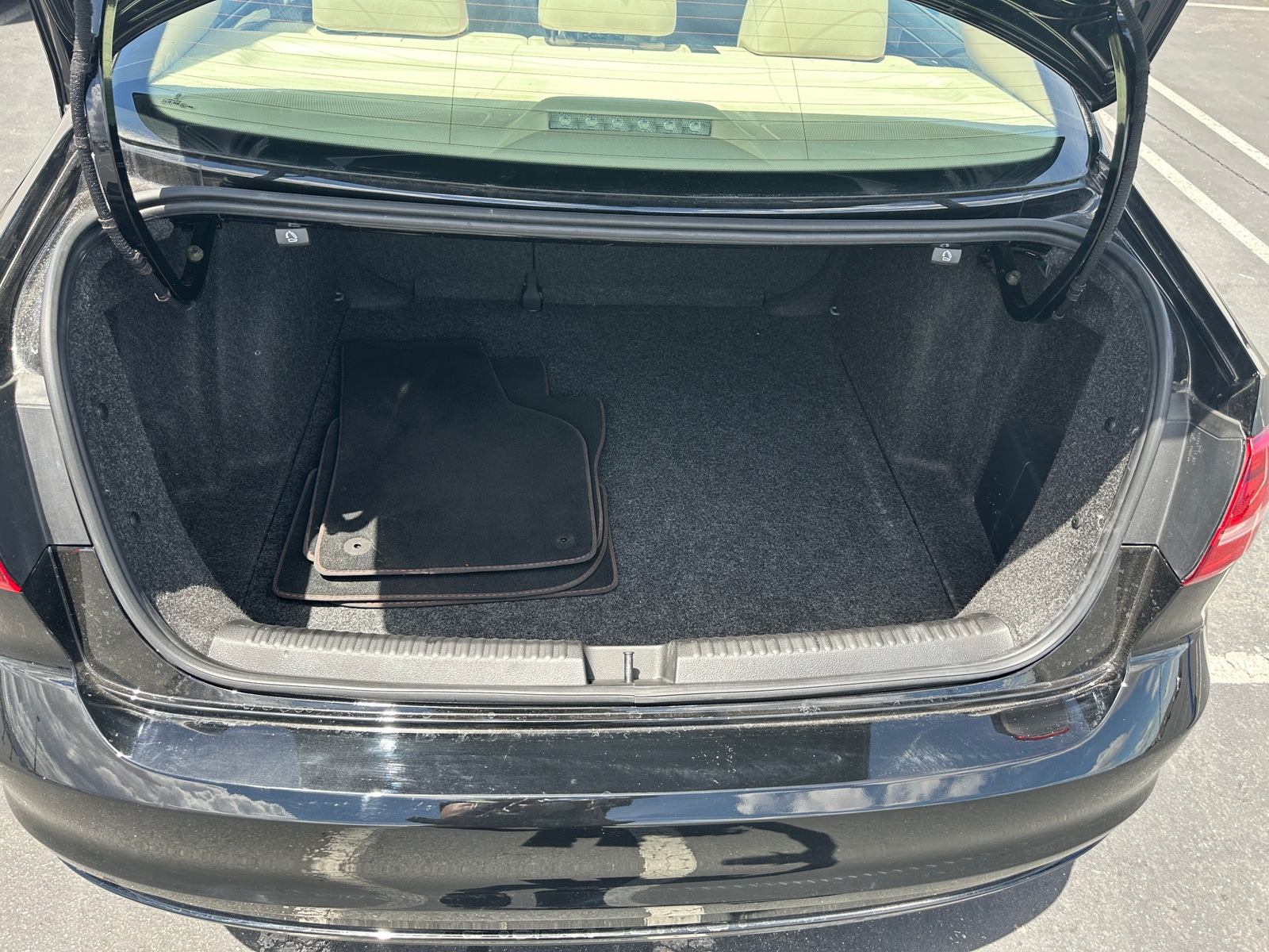 Thumbnail: 2015 Volkswagen Jetta - 7