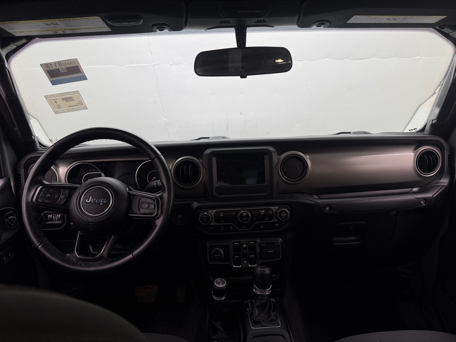 Thumbnail: 2021 Jeep Gladiator - 3