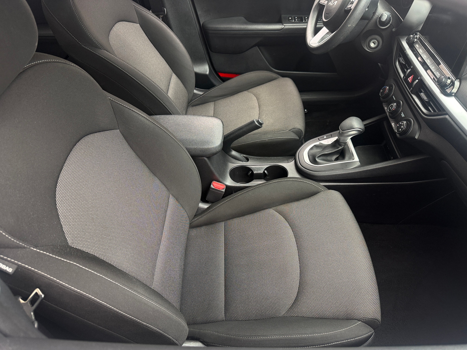 Thumbnail: 2022 Kia Forte - 2
