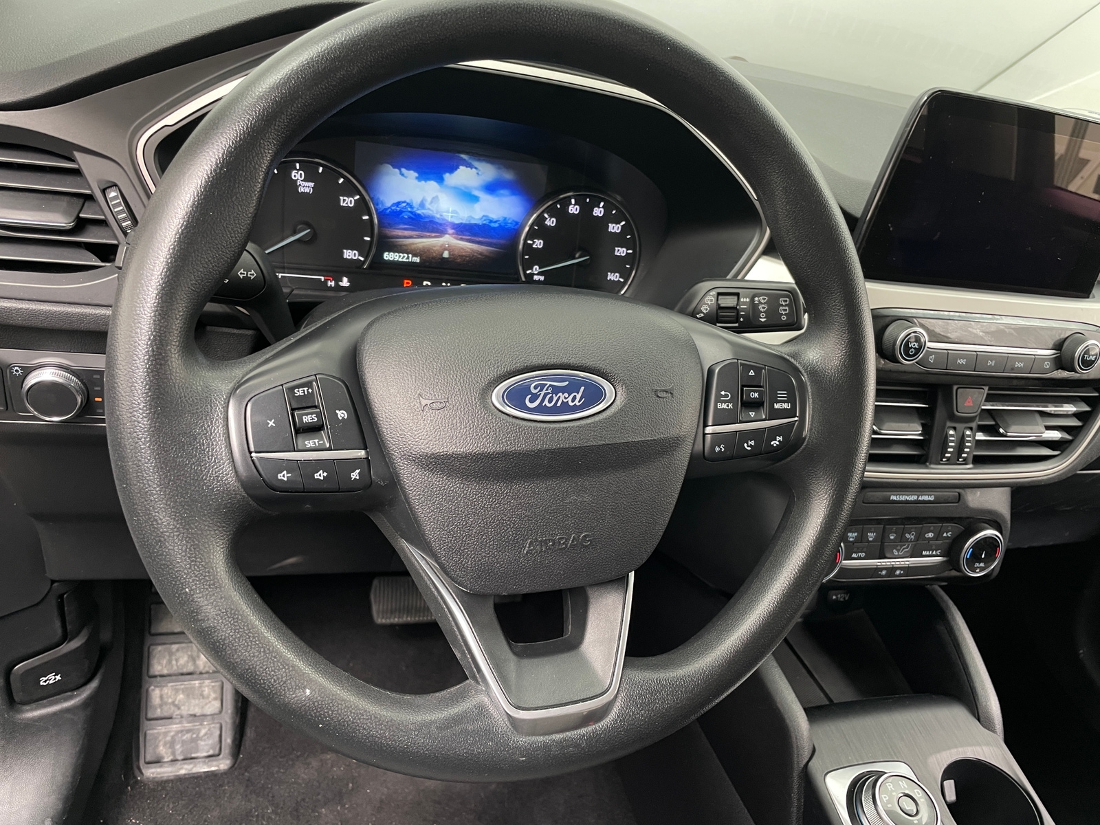 Thumbnail: 2022 Ford Escape - 5