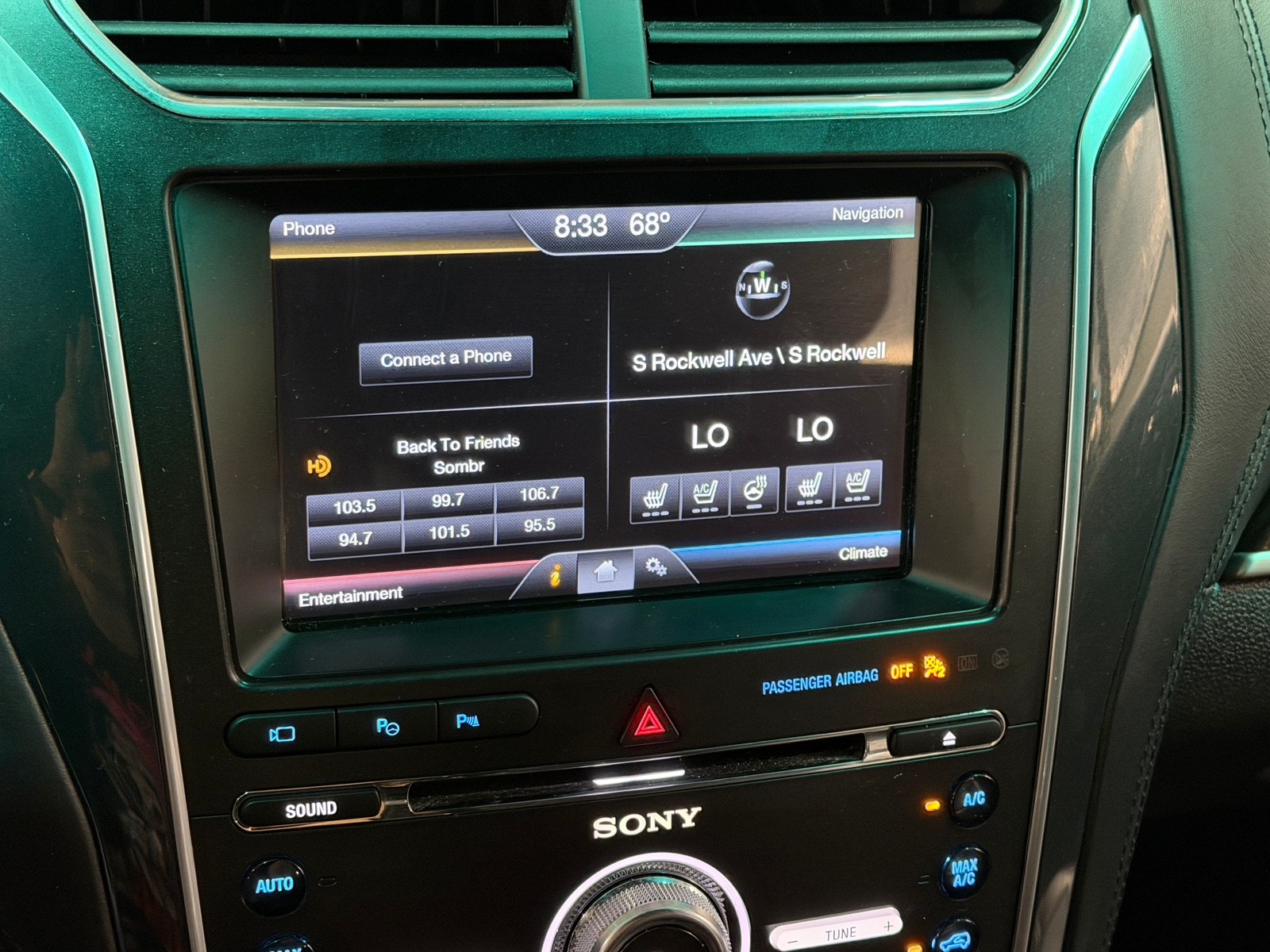 Thumbnail: 2016 Ford Explorer - 3