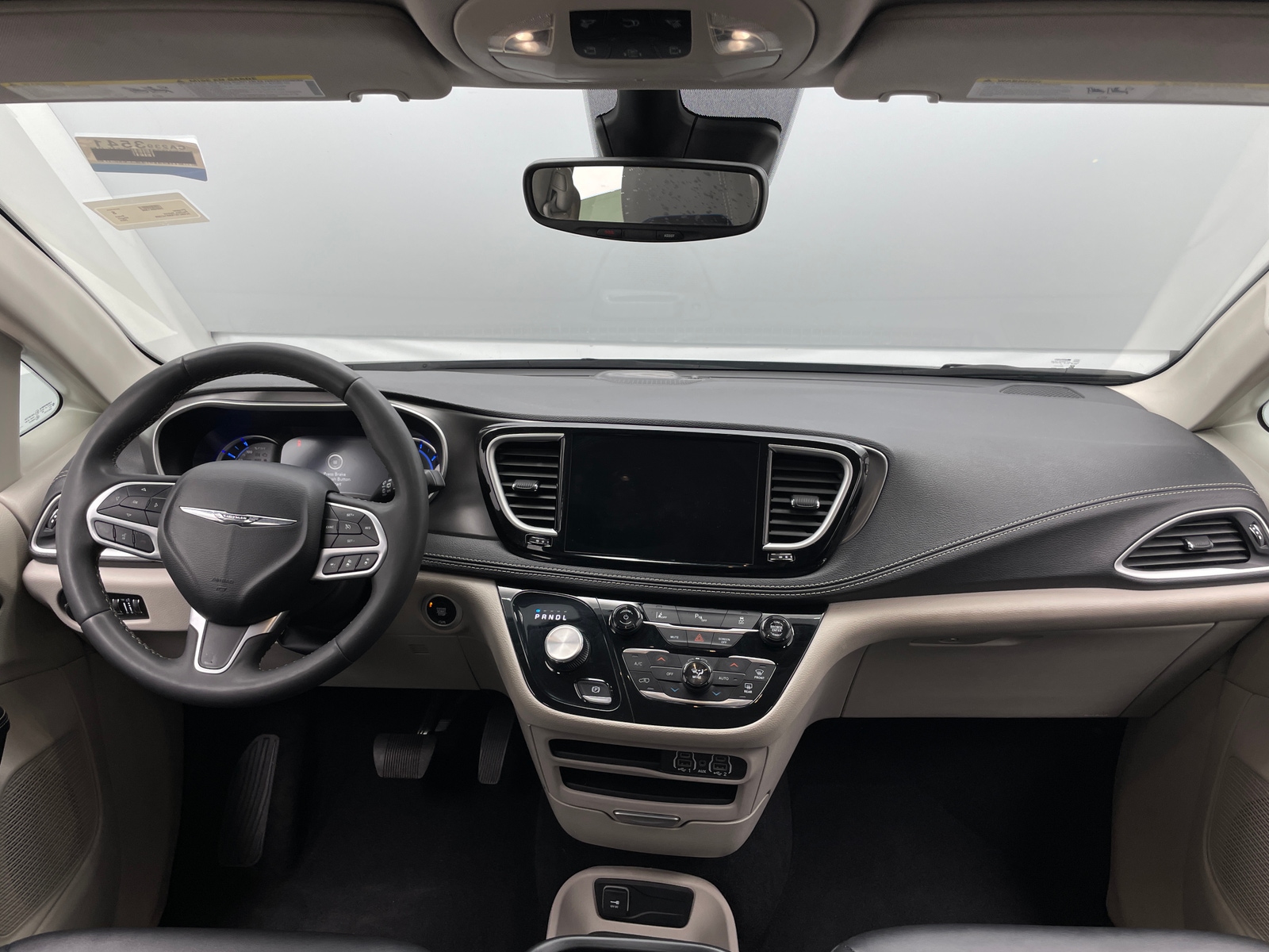 Thumbnail: 2024 Chrysler Pacifica - 2