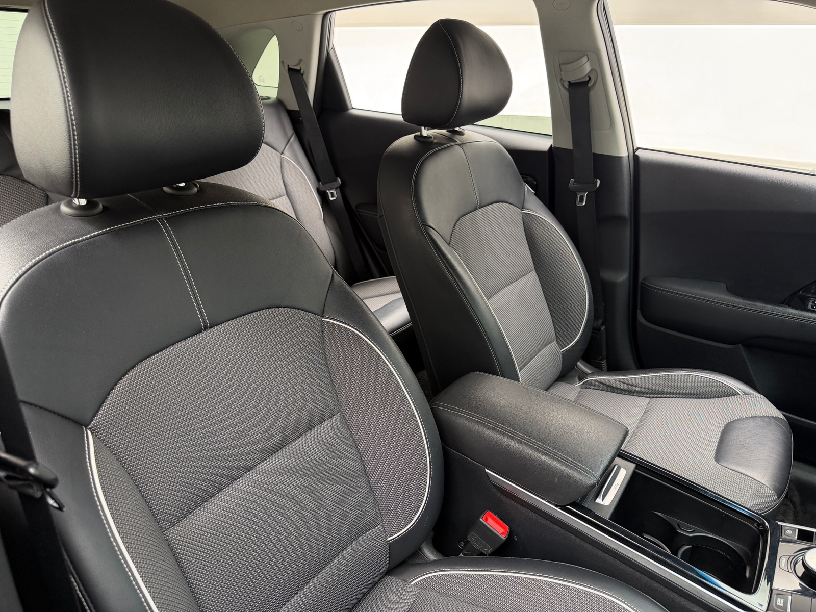 Thumbnail: 2019 Kia Niro - 2