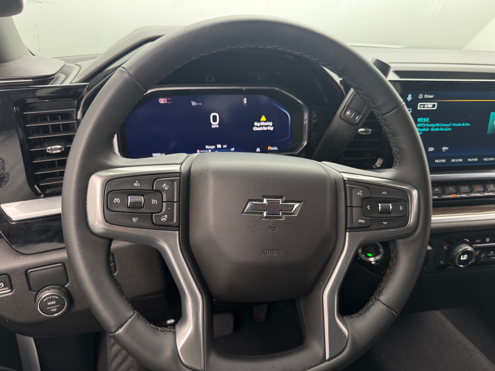 Thumbnail: 2026 Chevrolet Silverado 1500 - 5