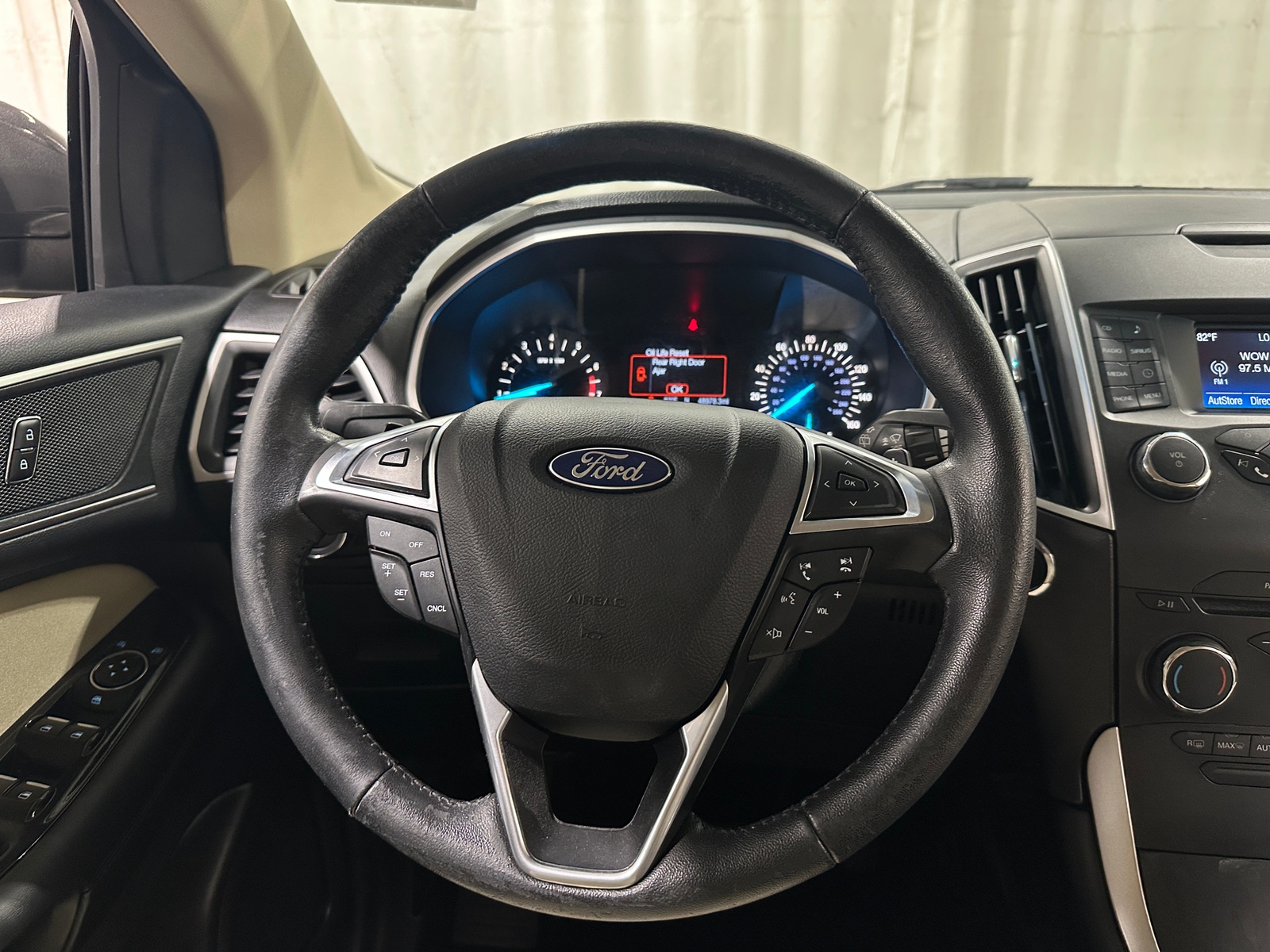 Thumbnail: 2017 Ford Edge - 5