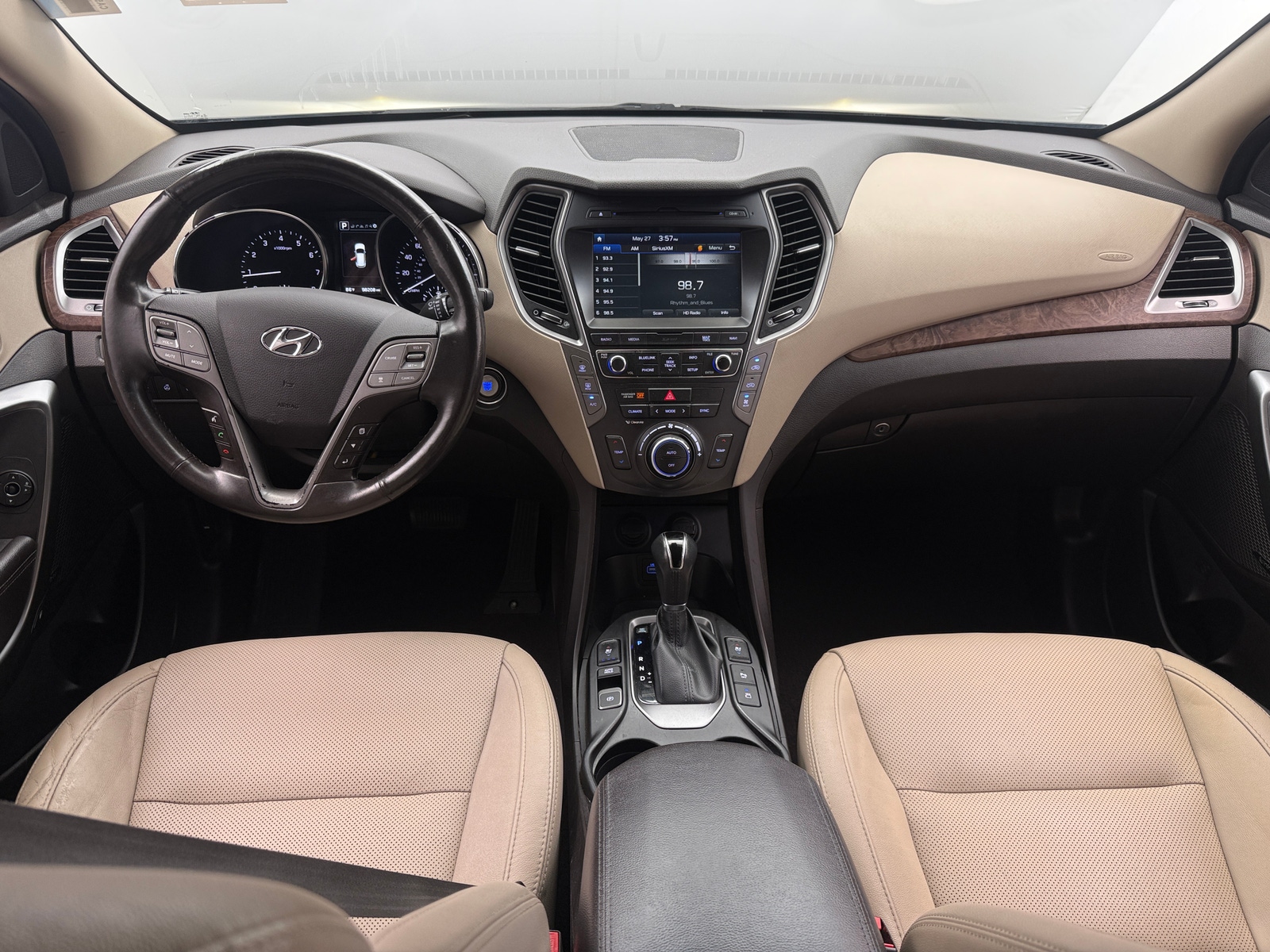 Thumbnail: 2017 Hyundai Santa Fe - 2