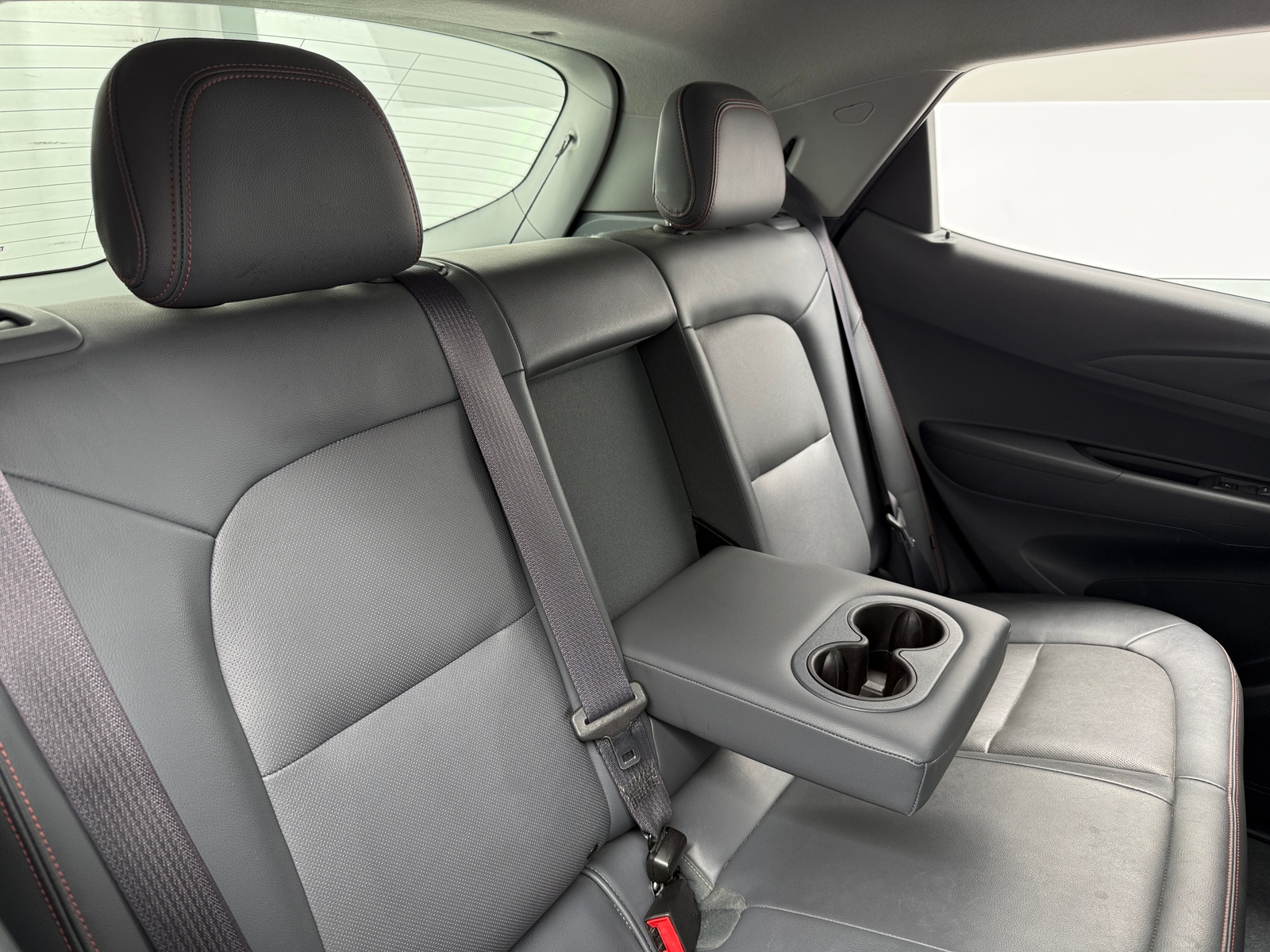 Thumbnail: 2017 Chevrolet Bolt EV - 5
