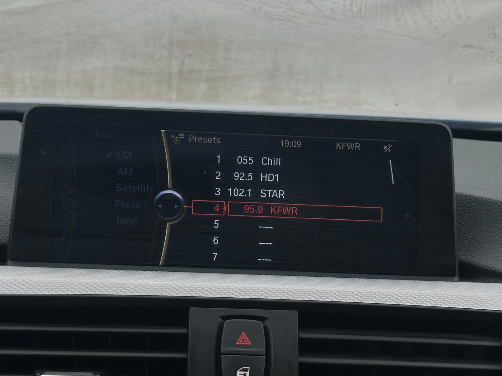 Thumbnail: 2013 BMW 3 Series - 3
