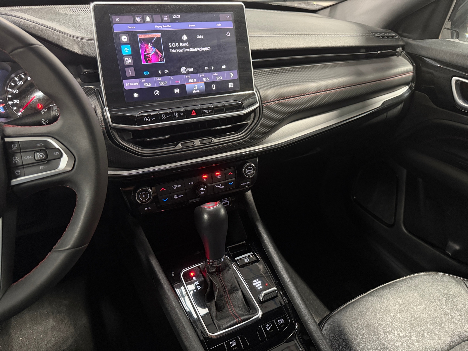 Thumbnail: 2024 Jeep Compass - 3