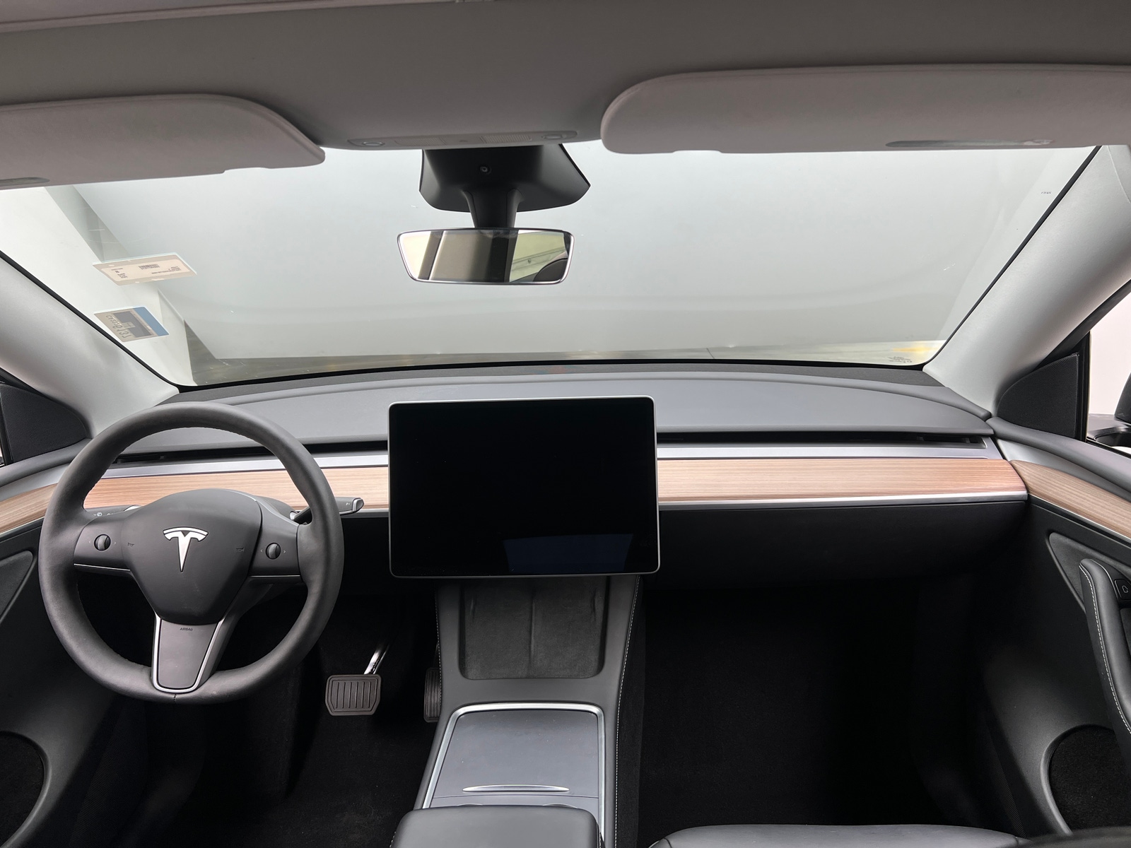 Thumbnail: 2025 Tesla Model Y - 2