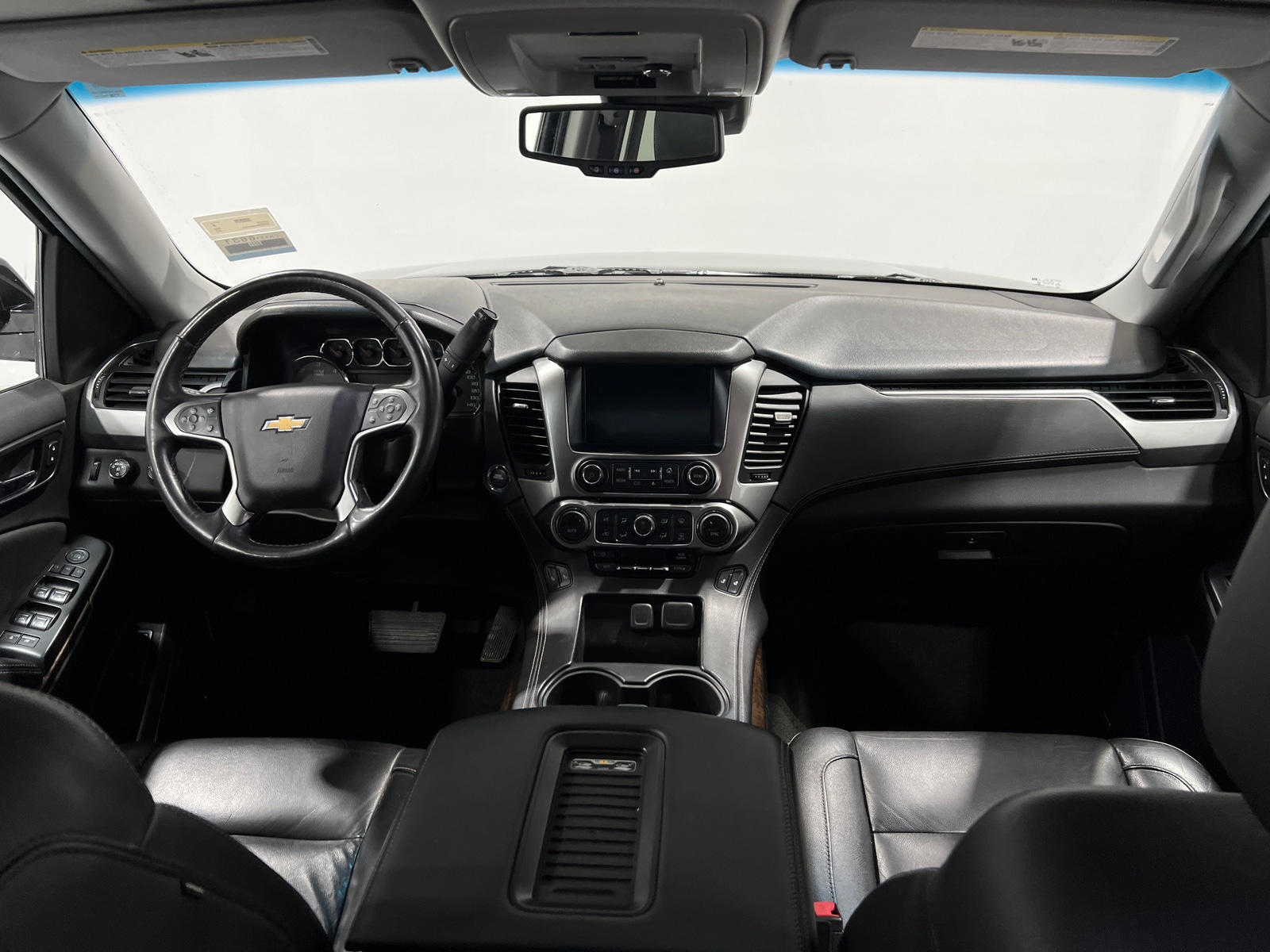 Thumbnail: 2016 Chevrolet Suburban - 2
