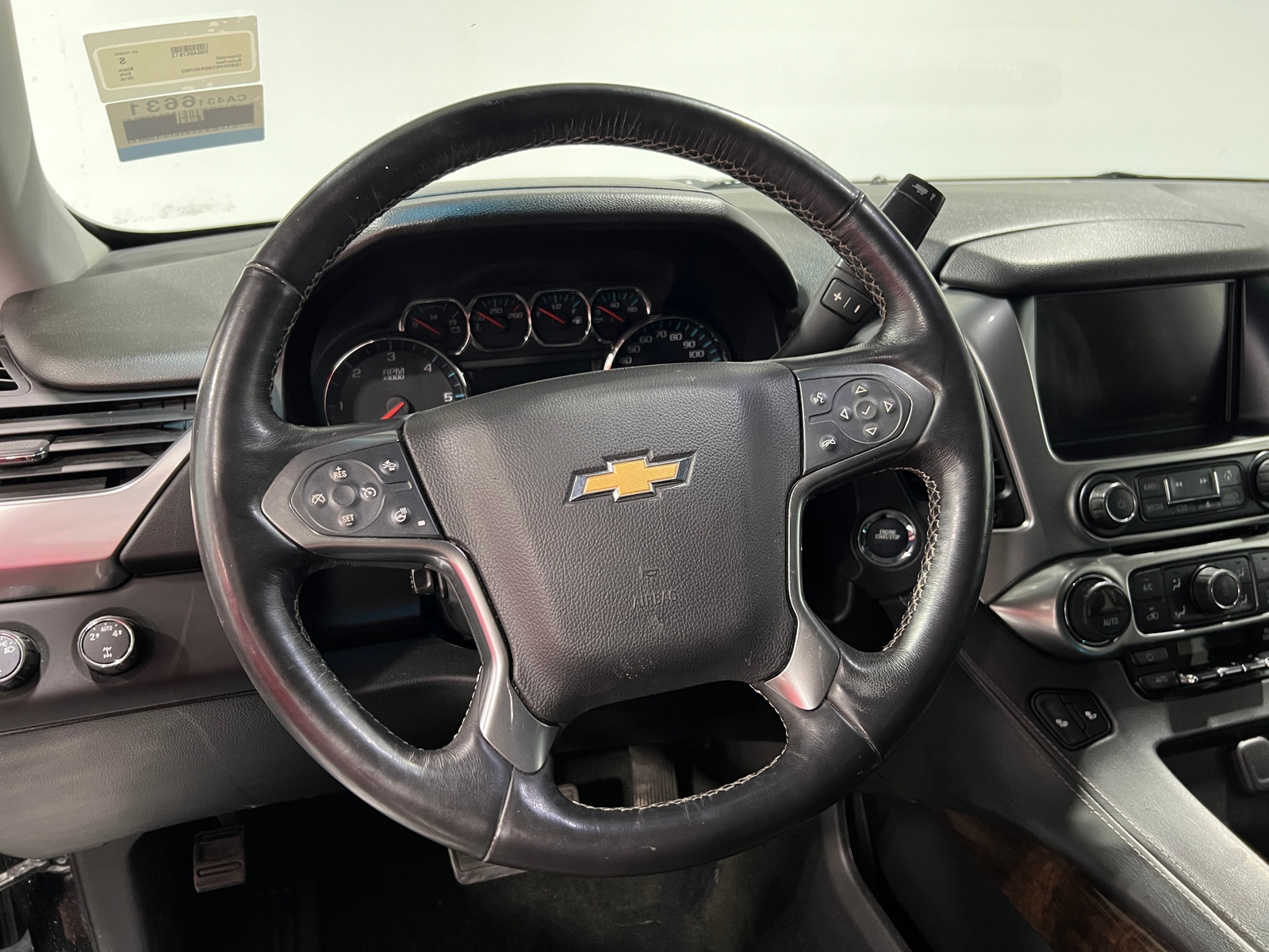 Thumbnail: 2016 Chevrolet Suburban - 4