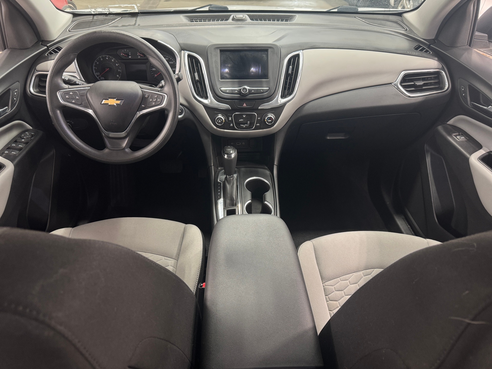 Thumbnail: 2019 Chevrolet Equinox - 3