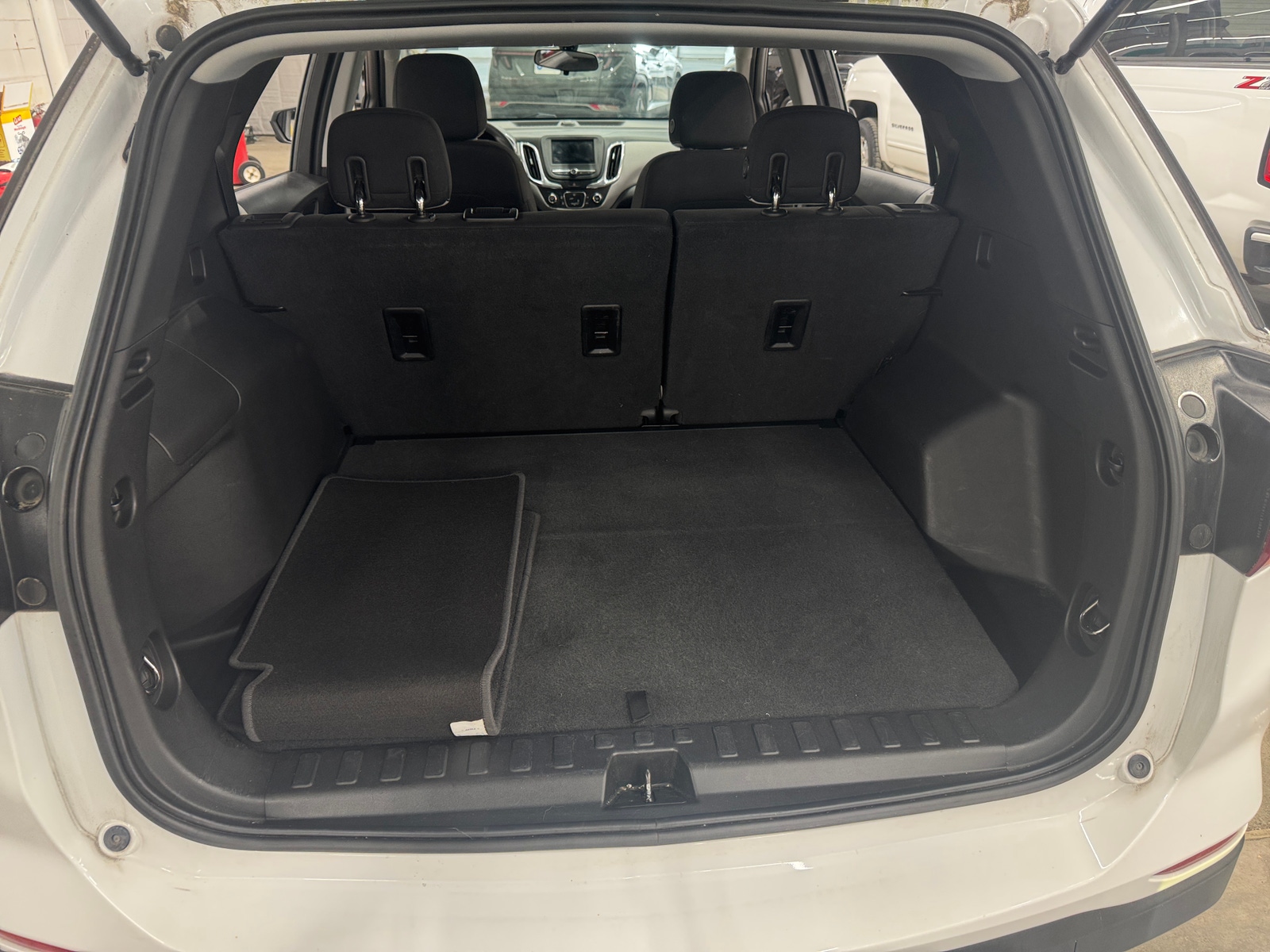 Thumbnail: 2019 Chevrolet Equinox - 7