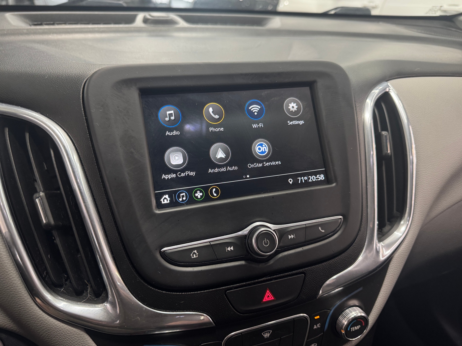 Thumbnail: 2019 Chevrolet Equinox - 4