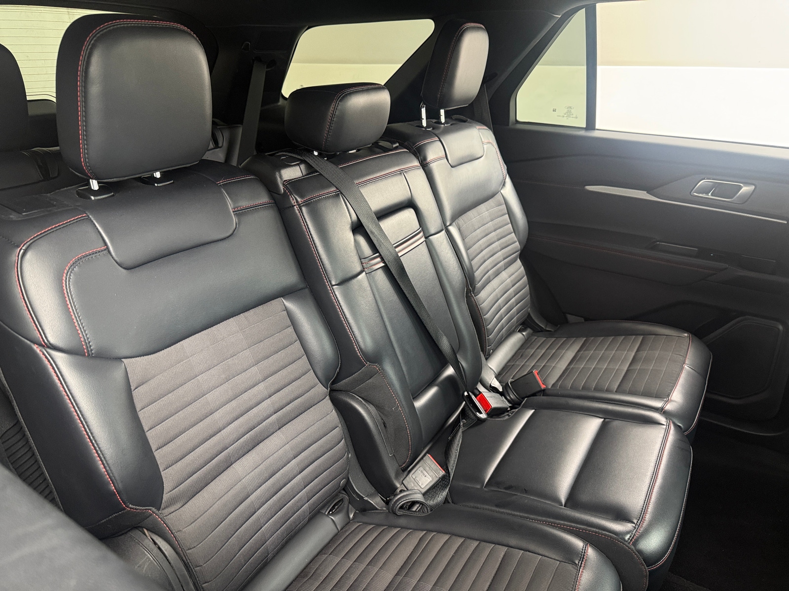 Thumbnail: 2025 Ford Explorer - 6