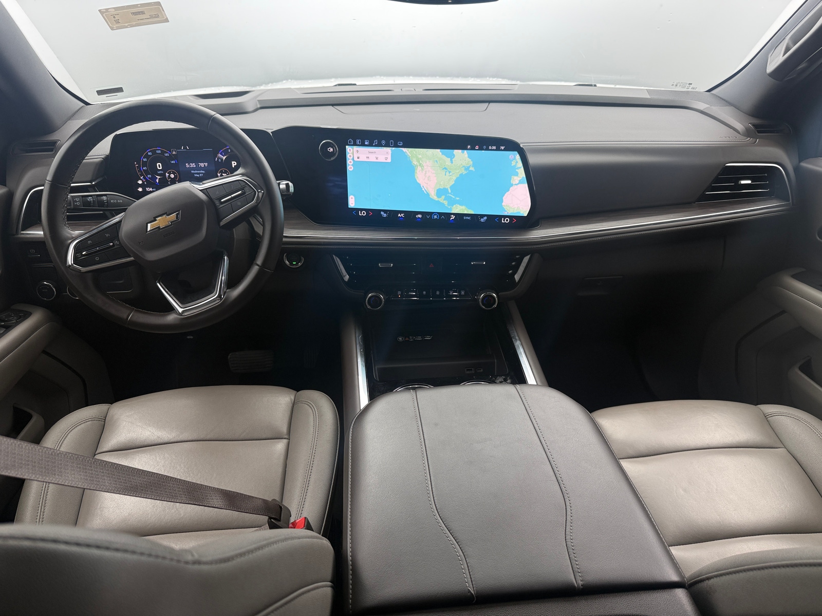Thumbnail: 2025 Chevrolet Suburban - 2