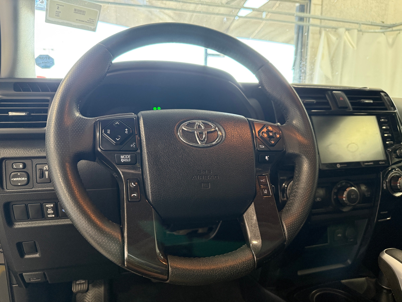 Thumbnail: 2022 Toyota 4Runner - 4