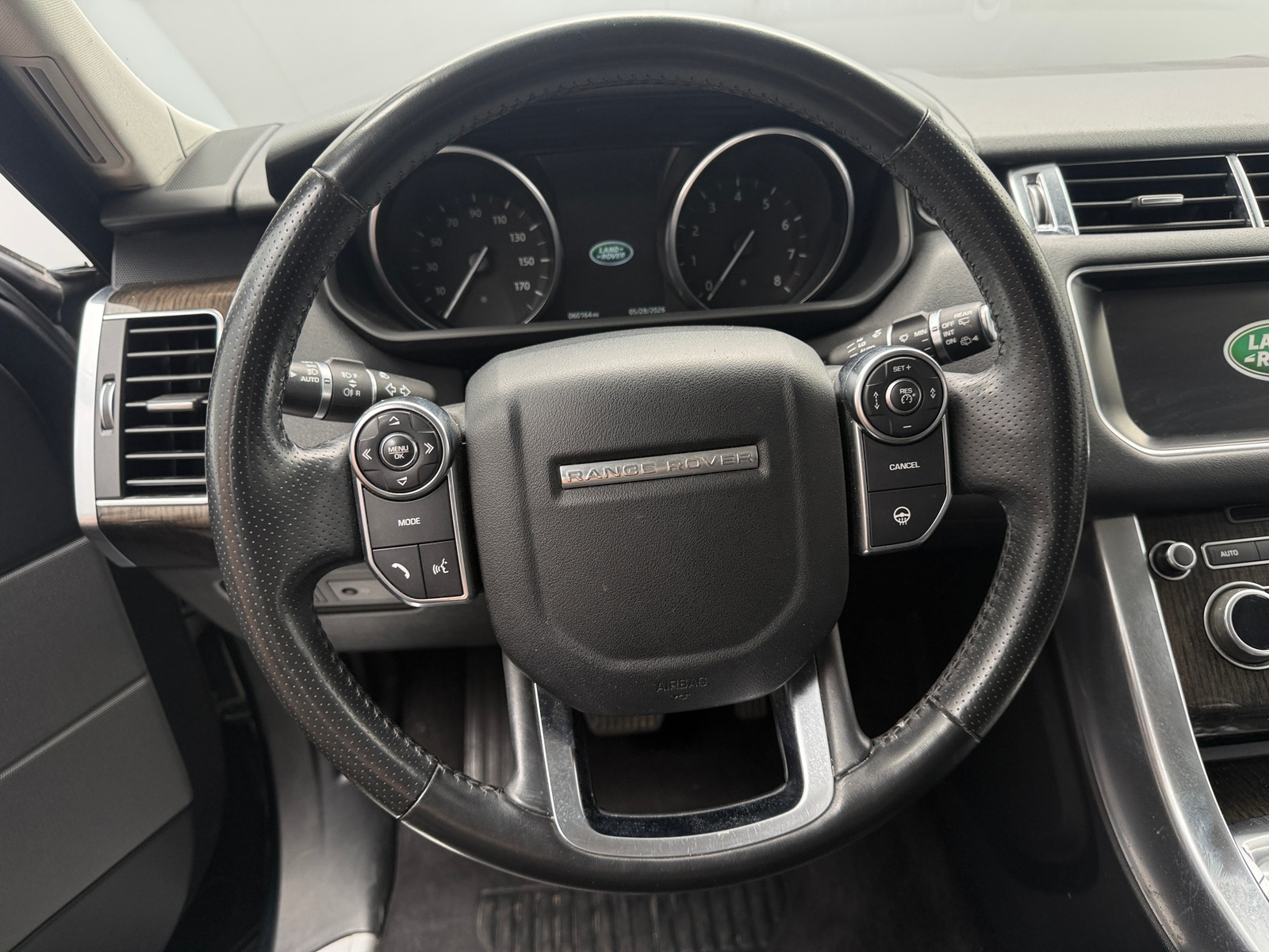 Thumbnail: 2017 Land Rover Range Rover Sport - 4