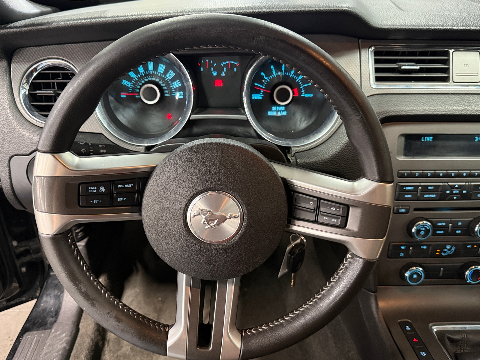 Thumbnail: 2013 Ford Mustang - 5