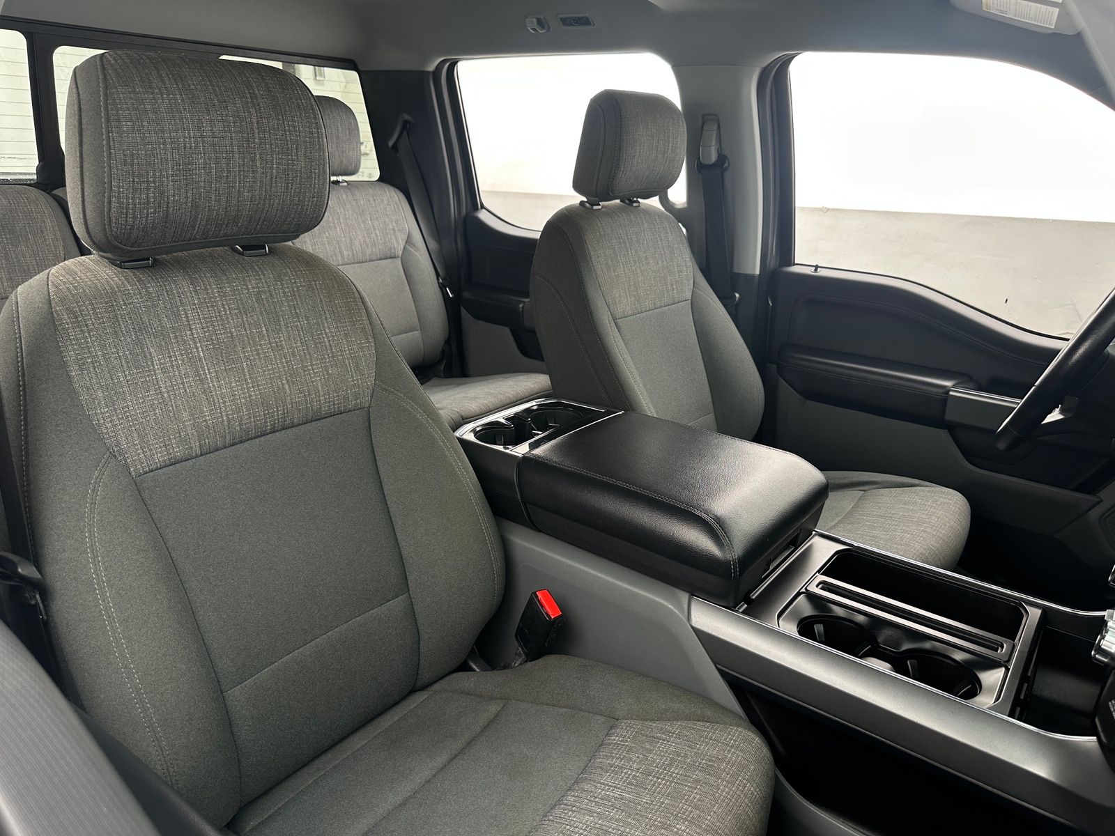 Thumbnail: 2021 Ford Econoline - 2